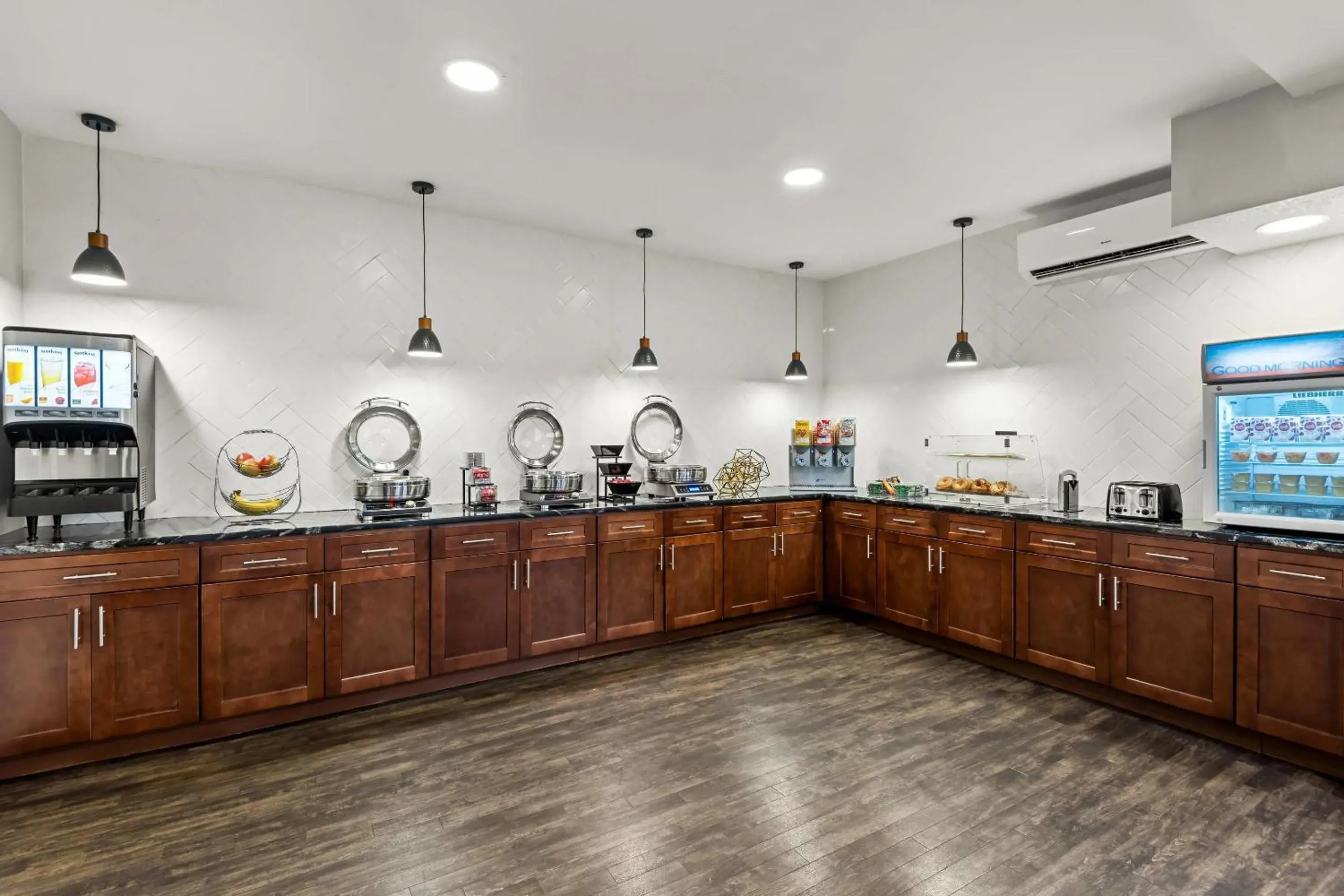 Breakfast in Hotel Concord Syracuse, an Ascend Collection Hotel Breakfast in Hotel Concord Syracuse, an Ascend Collection Hotel