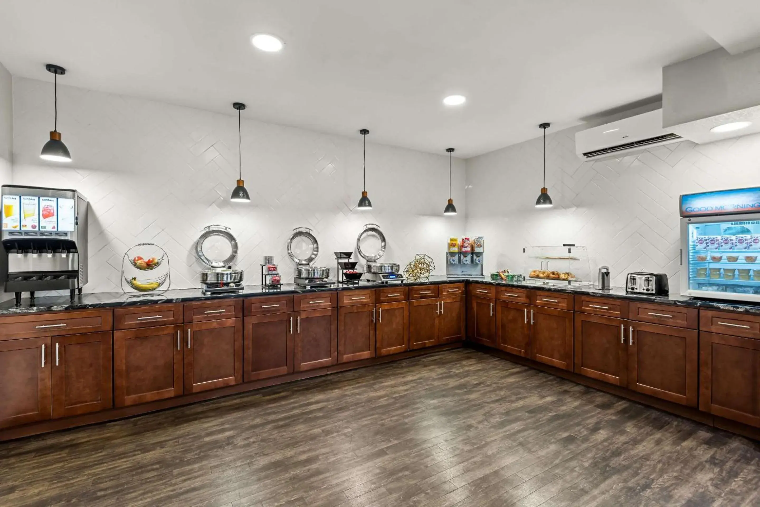 Breakfast in Hotel Concord Syracuse, an Ascend Collection Hotel Breakfast in Hotel Concord Syracuse, an Ascend Collection Hotel