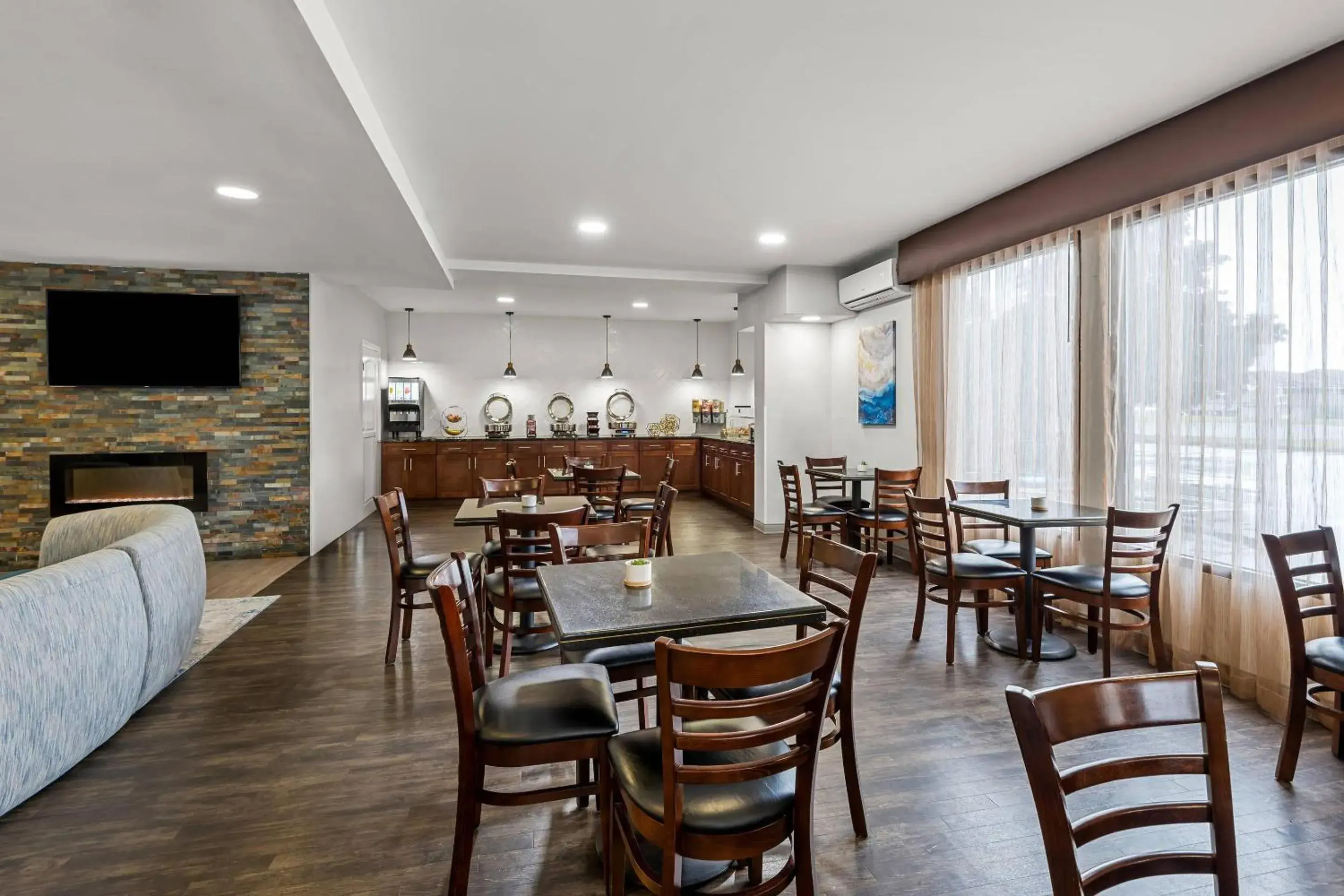 Breakfast in Hotel Concord Syracuse, an Ascend Collection Hotel Breakfast in Hotel Concord Syracuse, an Ascend Collection Hotel