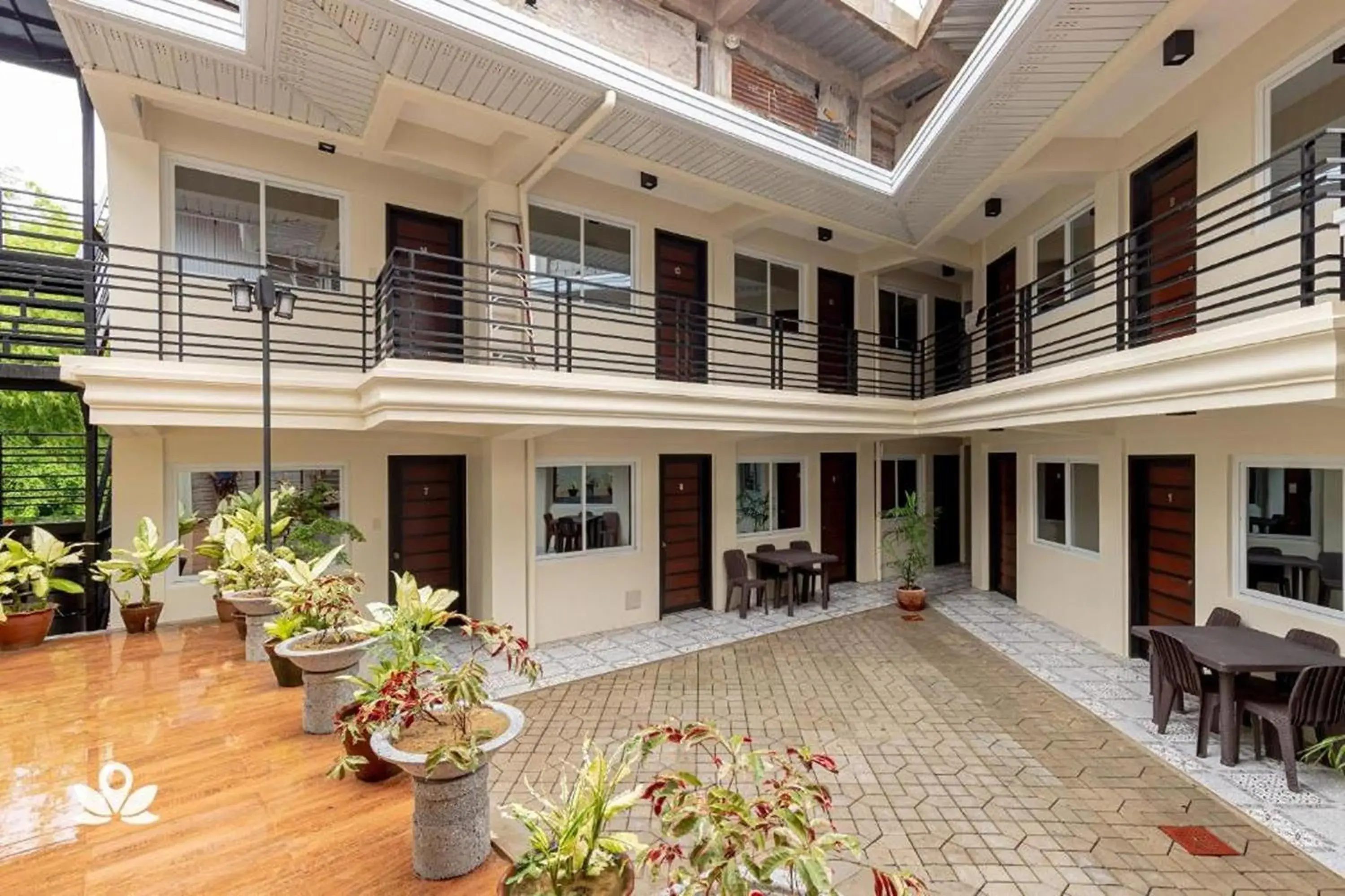 Property building in Happy Grey Hotel Vigan Property building in Happy Grey Hotel Vigan