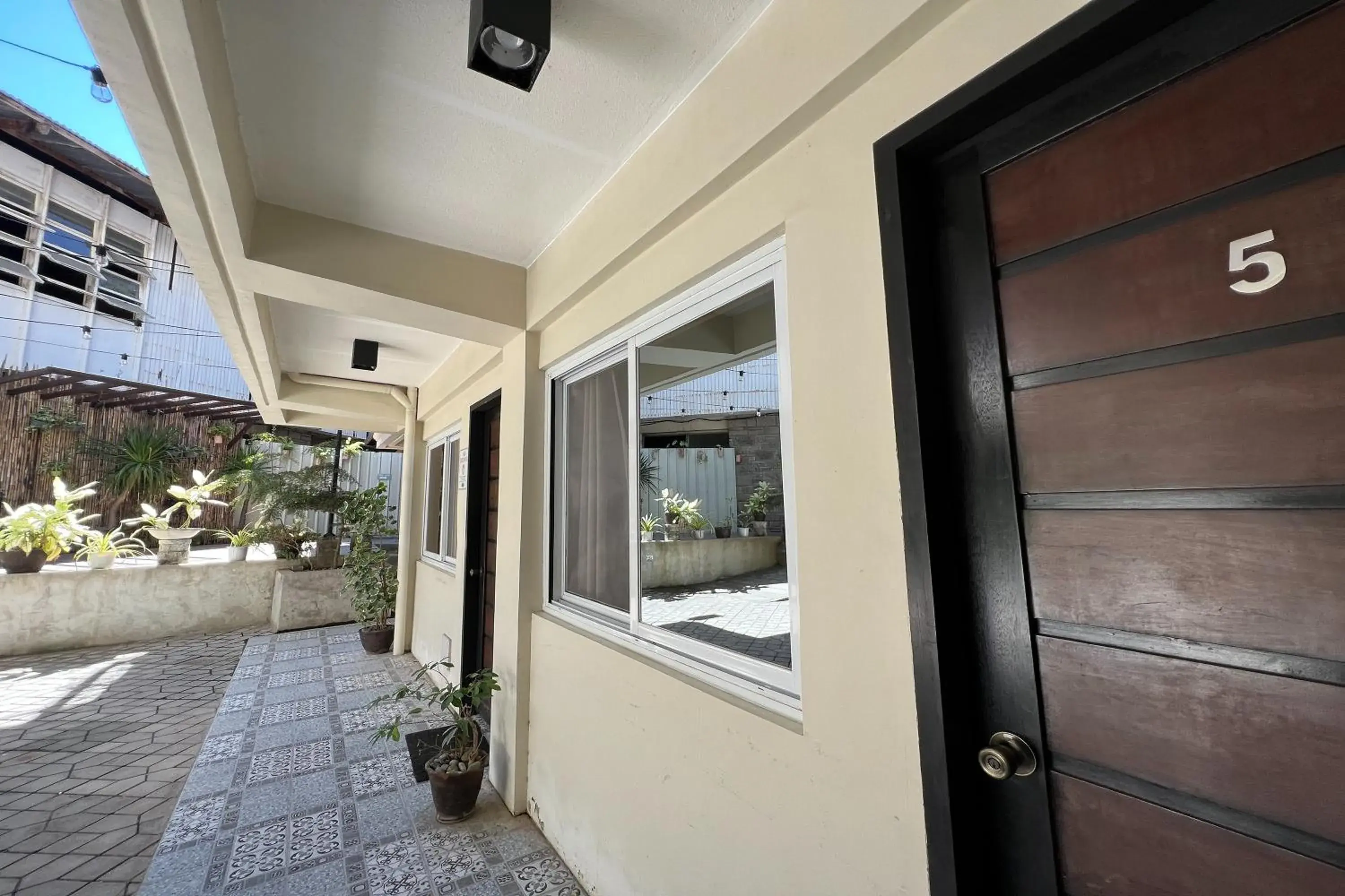 Property building in Happy Grey Hotel Vigan Property building in Happy Grey Hotel Vigan