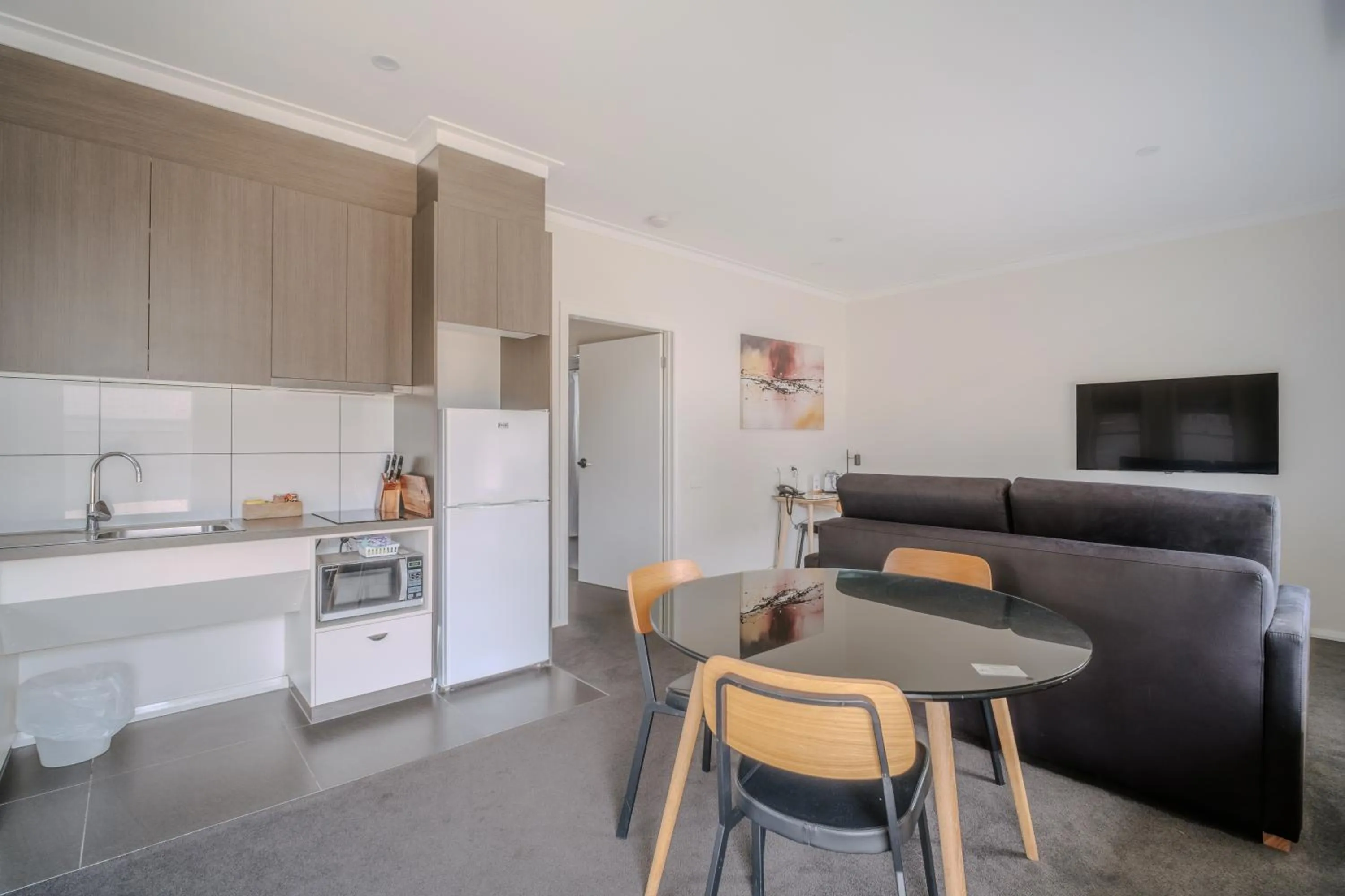 kitchen in The Wyndhamere Motel Shepparton