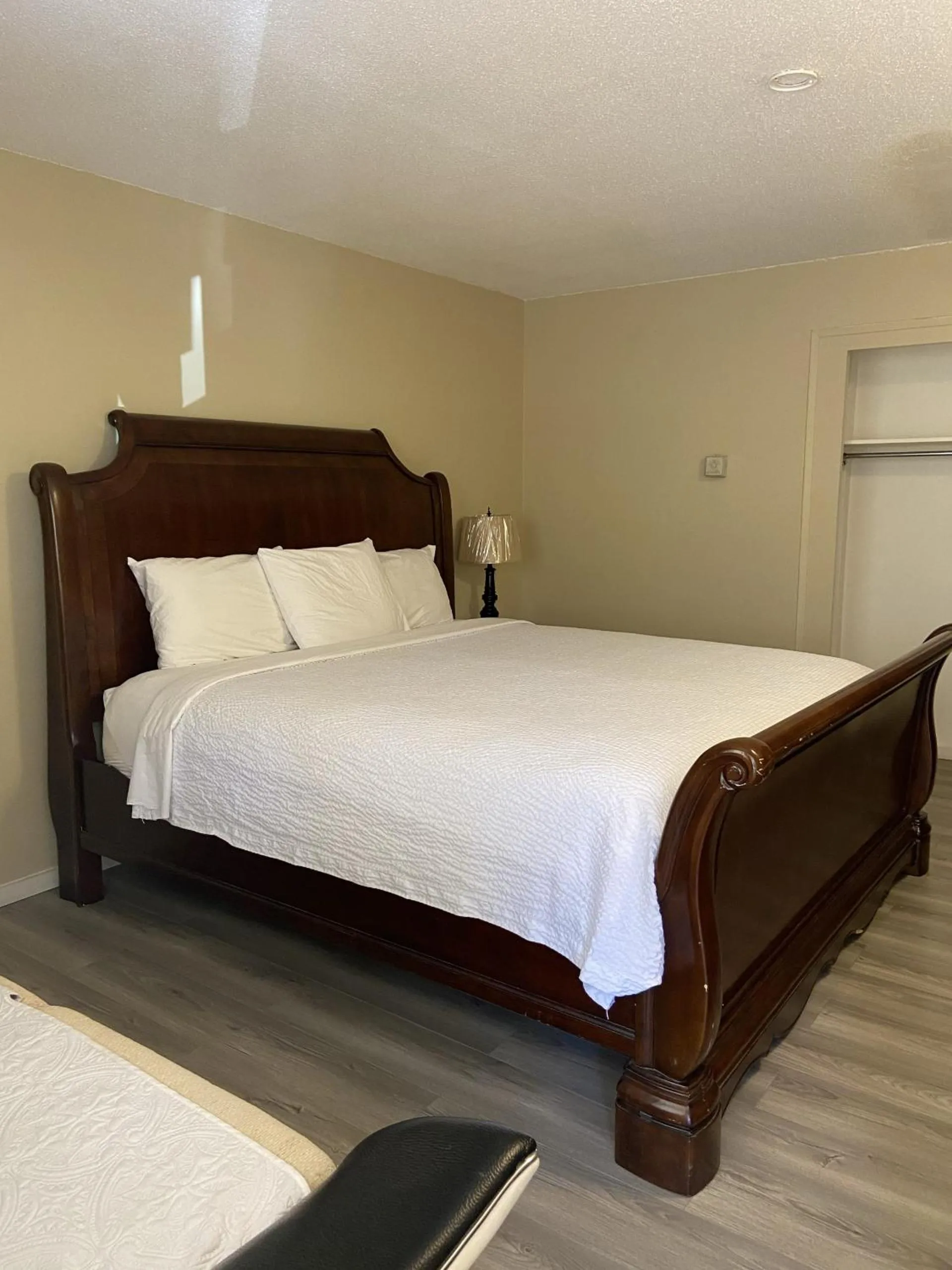 Bed in Slumber Lodge