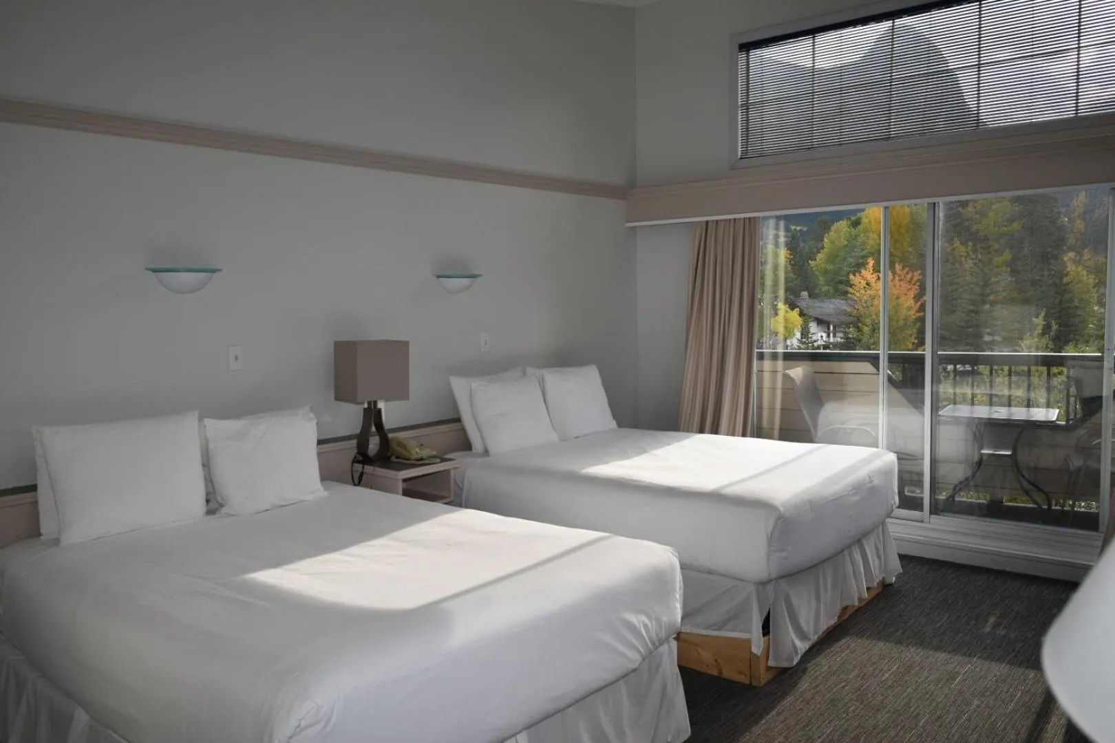 Bed in The Drake Inn