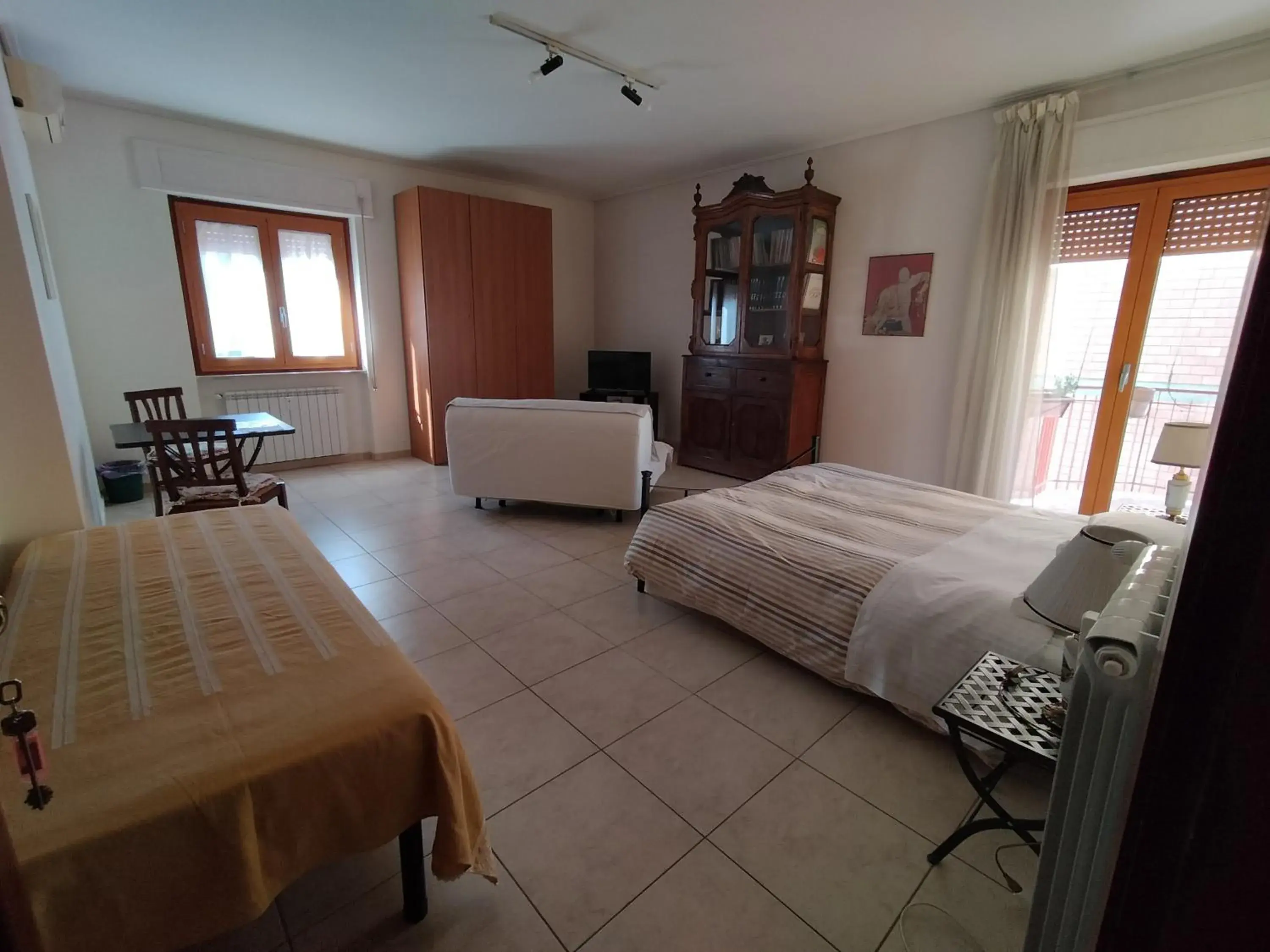 Family Room with Private External Bathroom in B&B Vanvitelli Family Room with Private External Bathroom in B&B Vanvitelli