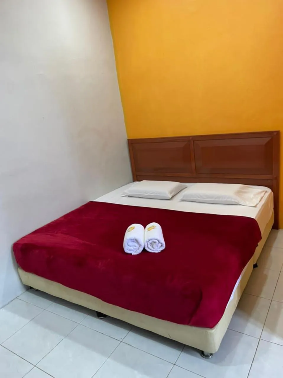 Bed in Samudera Hotel