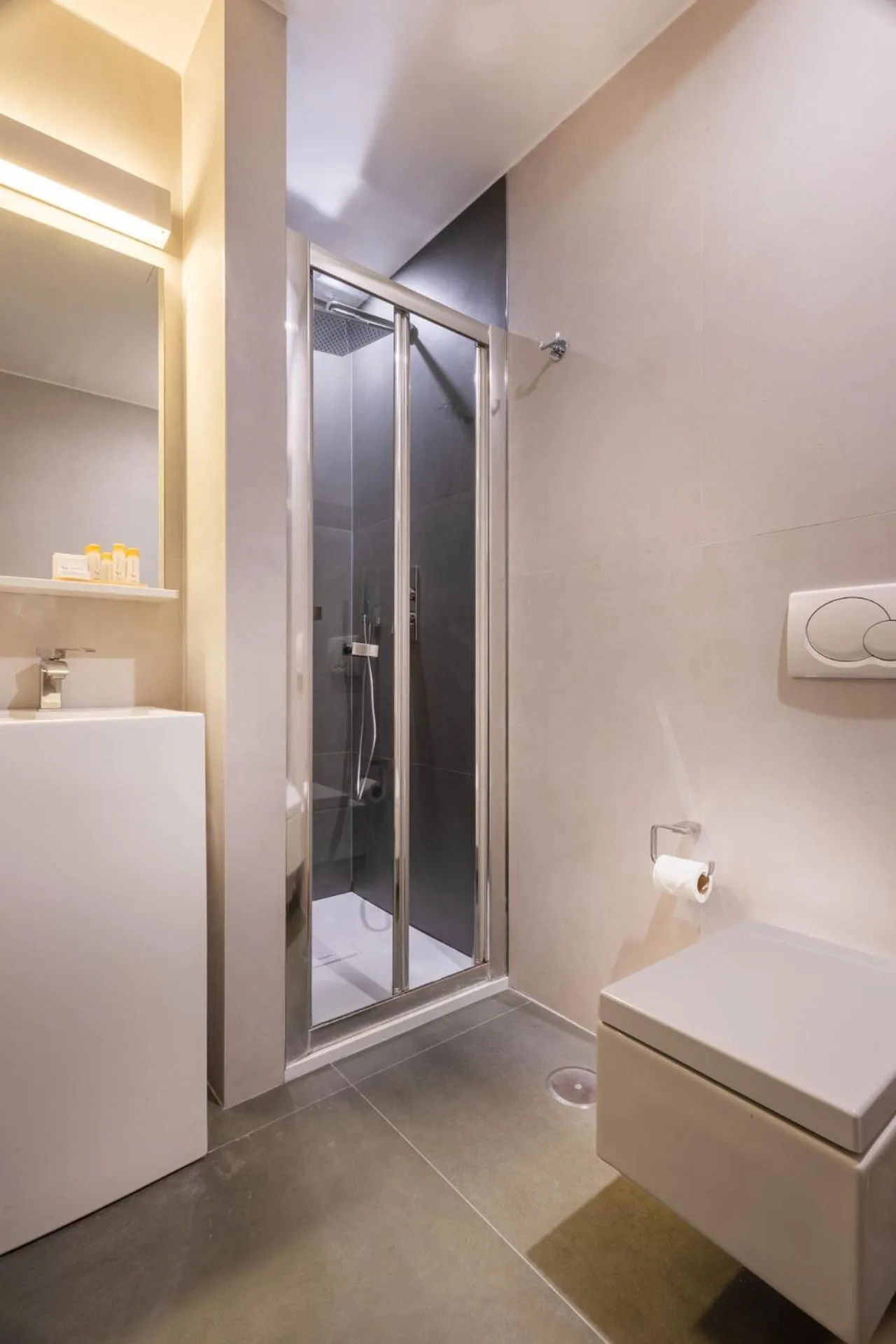 Bathroom in Navona Stay