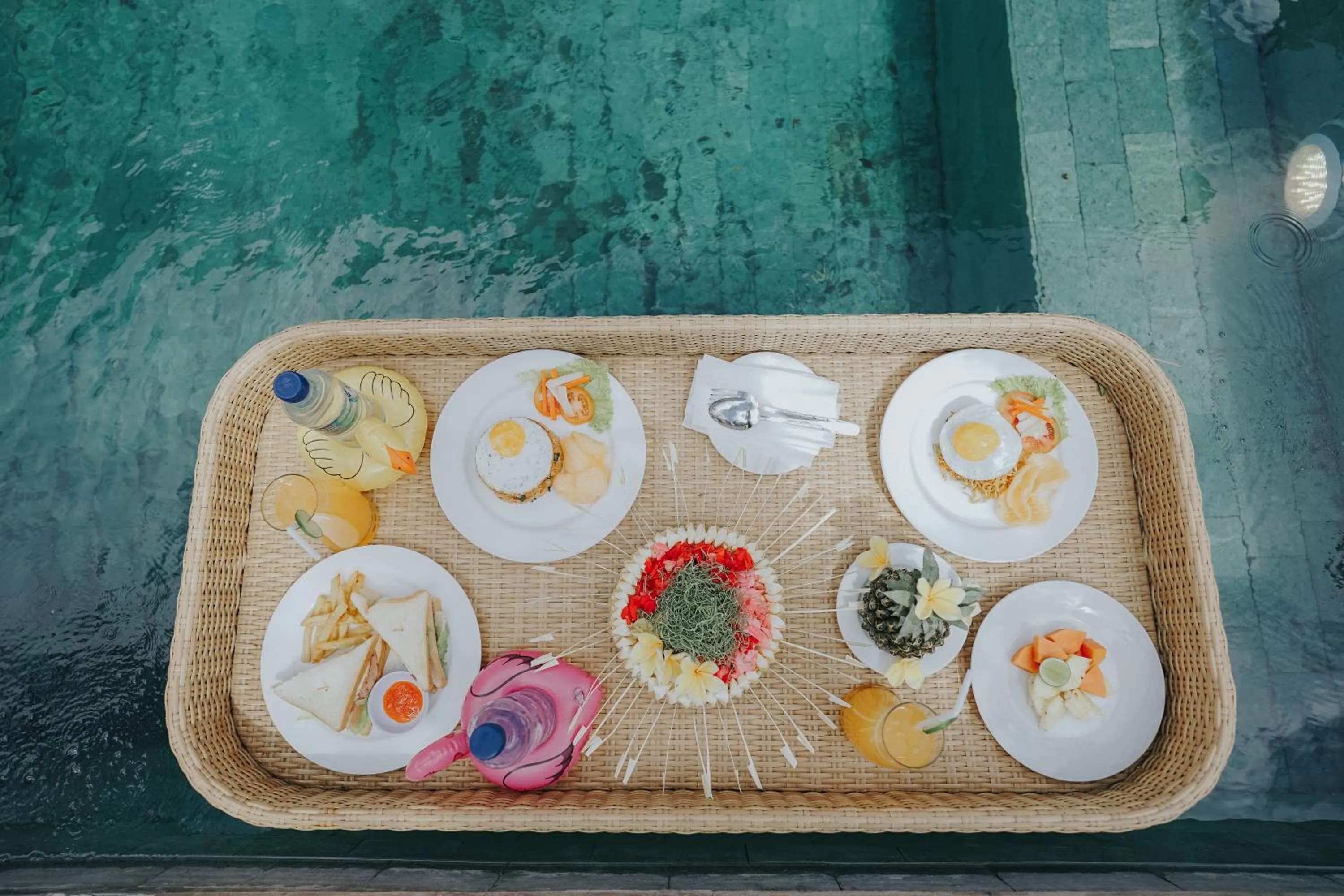 Food and drinks in Alam Bidadari Seminyak