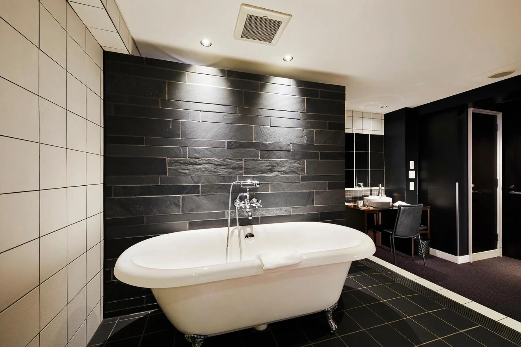 Bath in Relax Resort Hotel