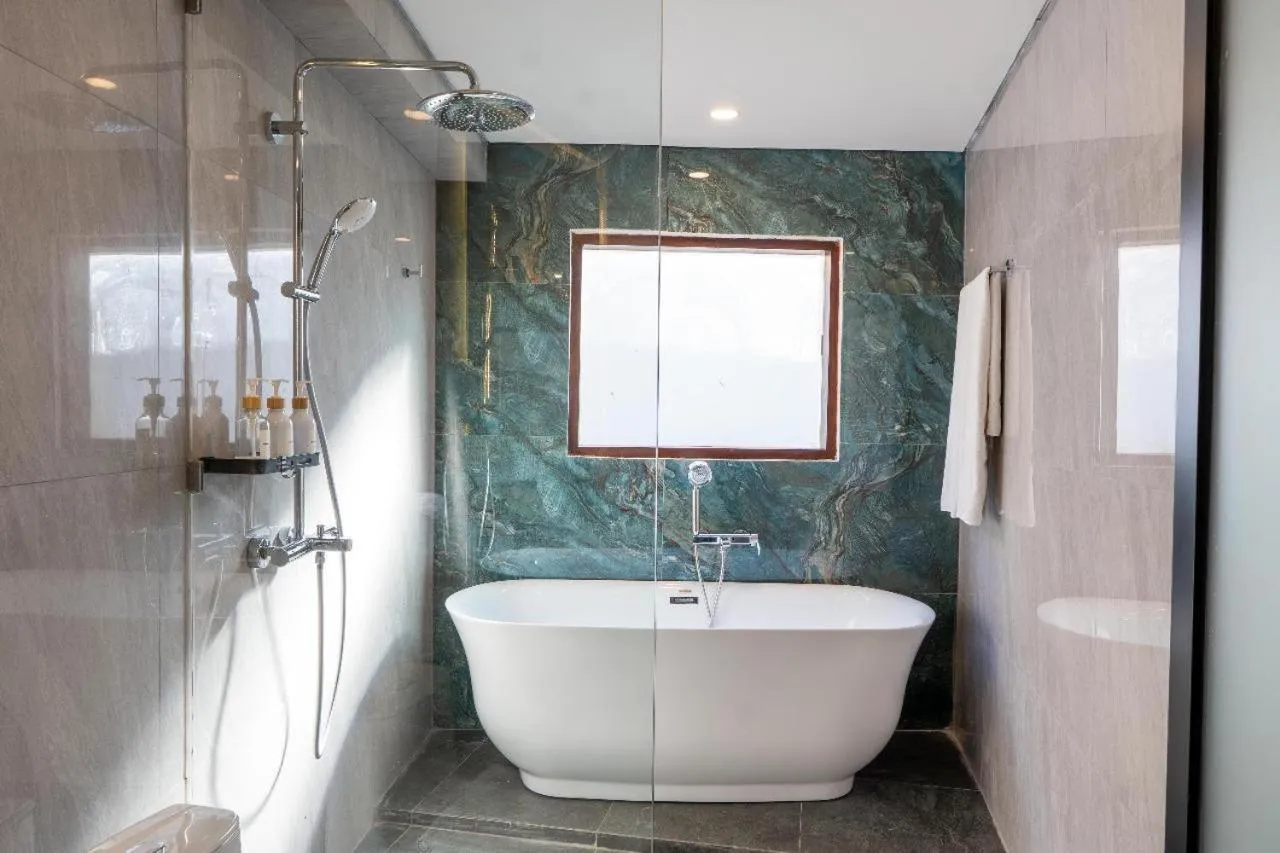 Bathroom in Utamas Keramas Villa