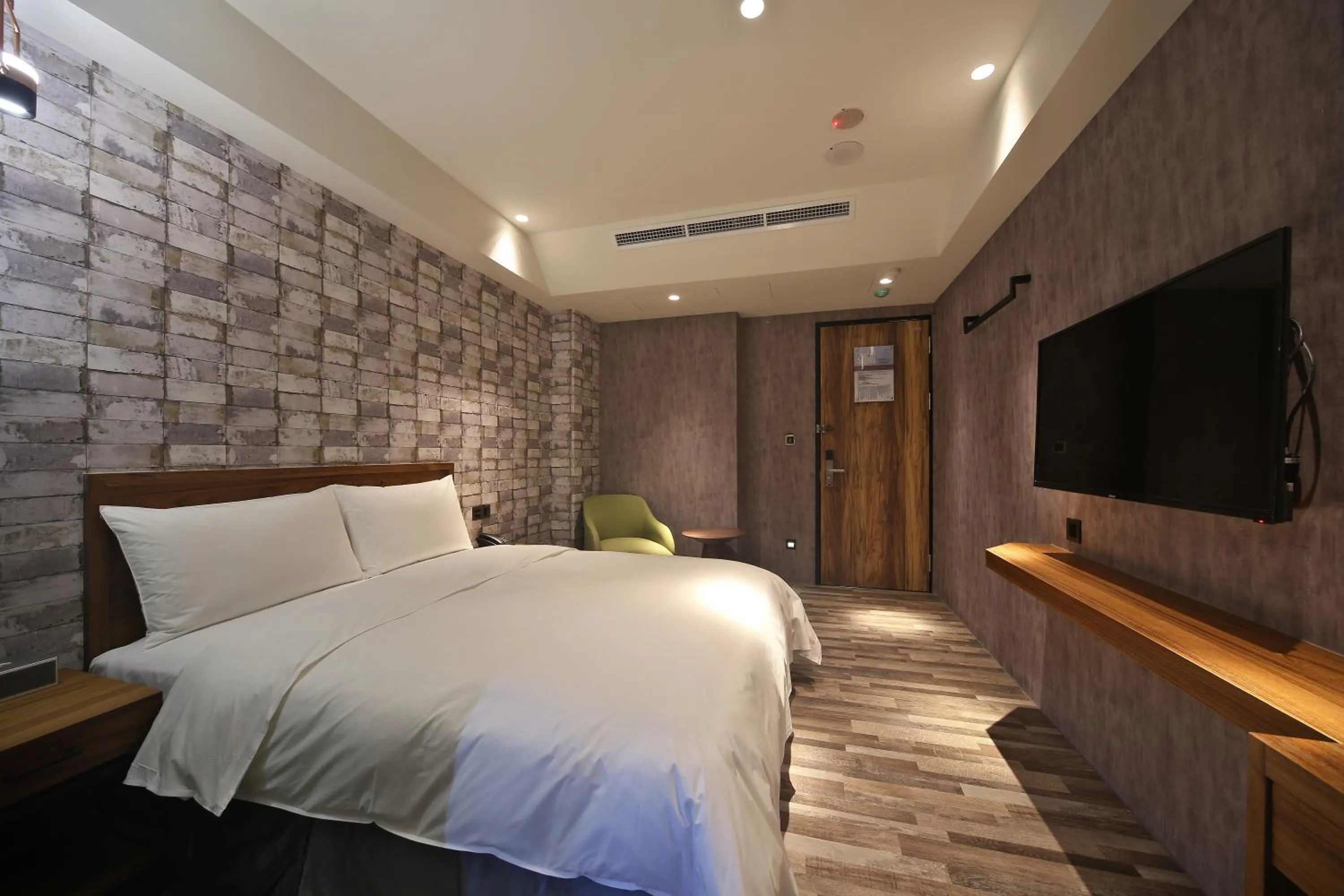 Bed in Fengjia Micro Hotel