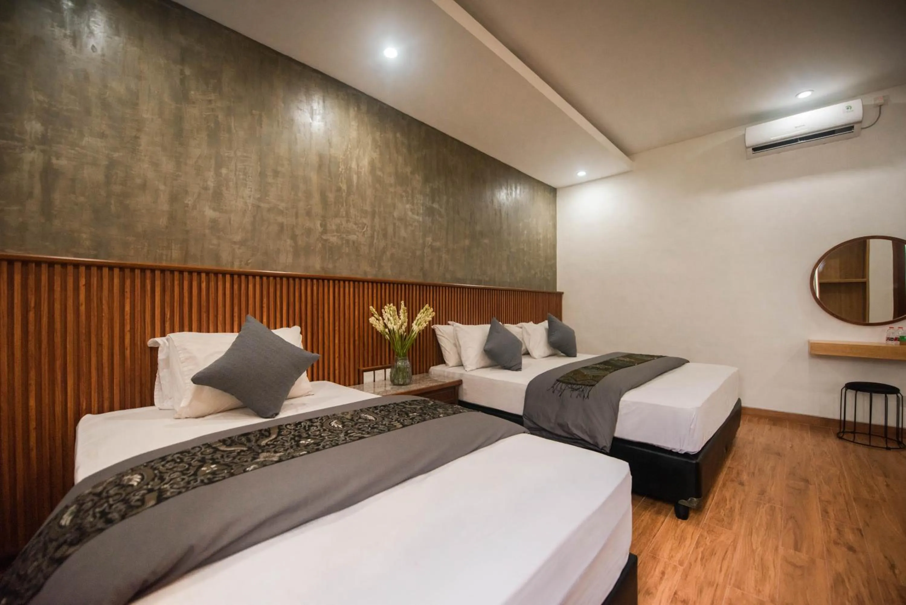 Bed in Sandat Hotel Legian