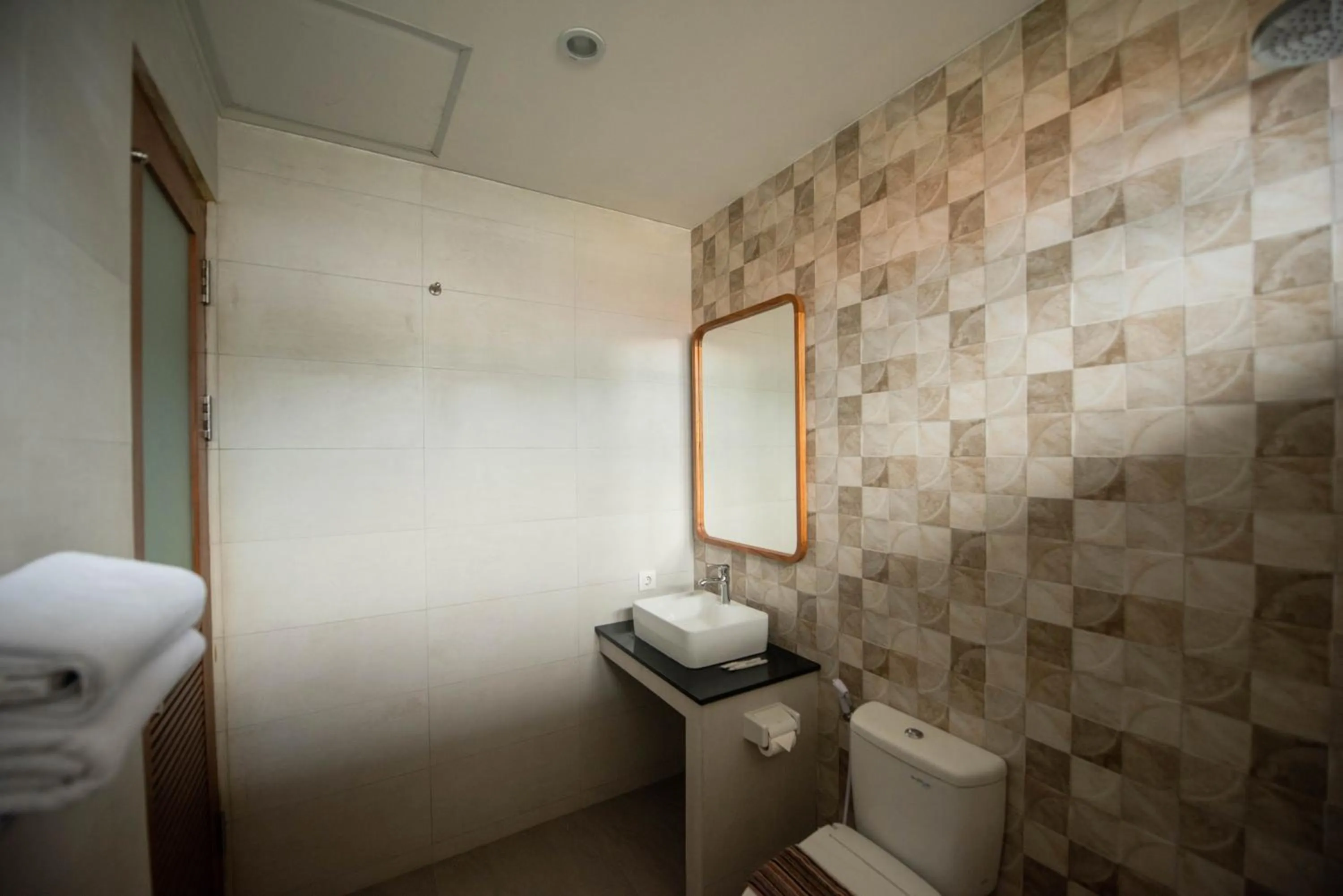 Toilet in Sandat Hotel Legian
