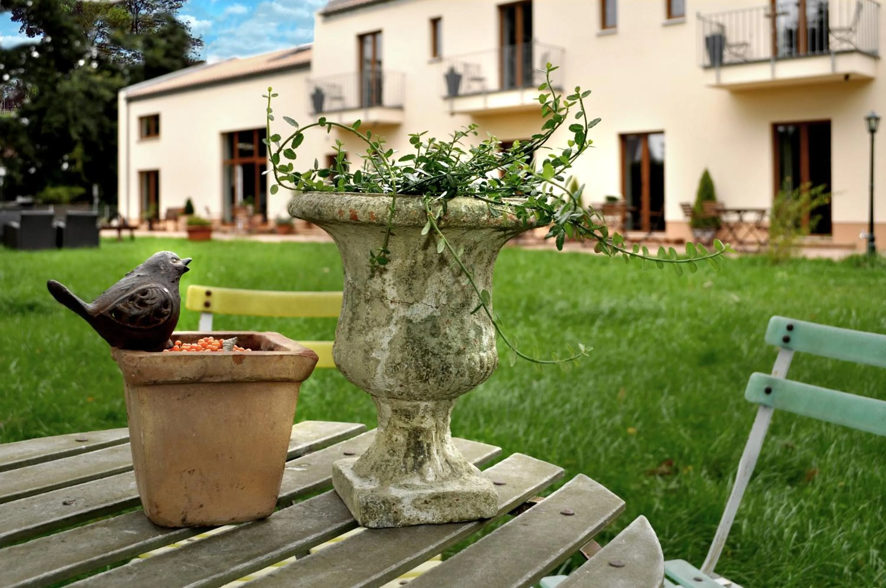 Garden in Cellino Hotel Prieros