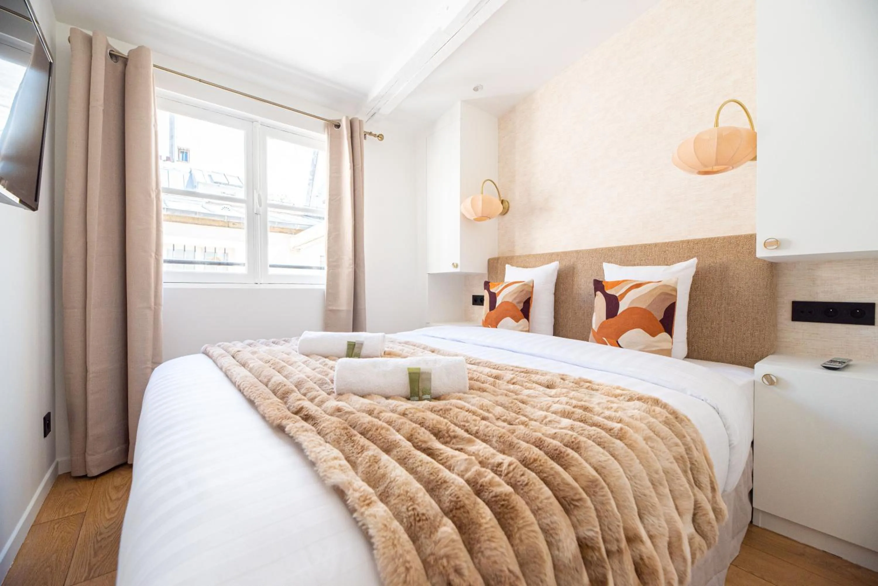 Bedroom, Bed in Dreamyflat - Archives
