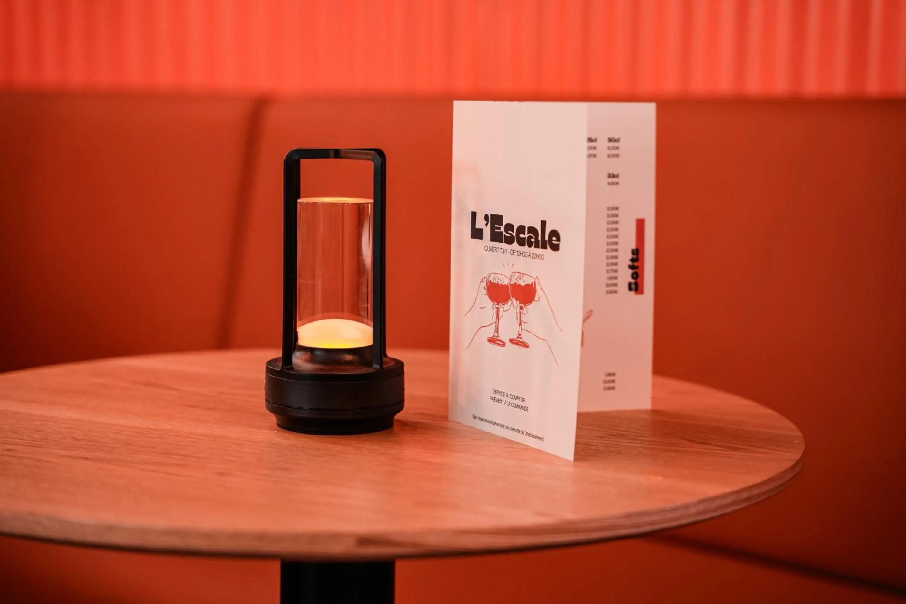 Lounge or bar in ibis budget Marseille Vieux Port