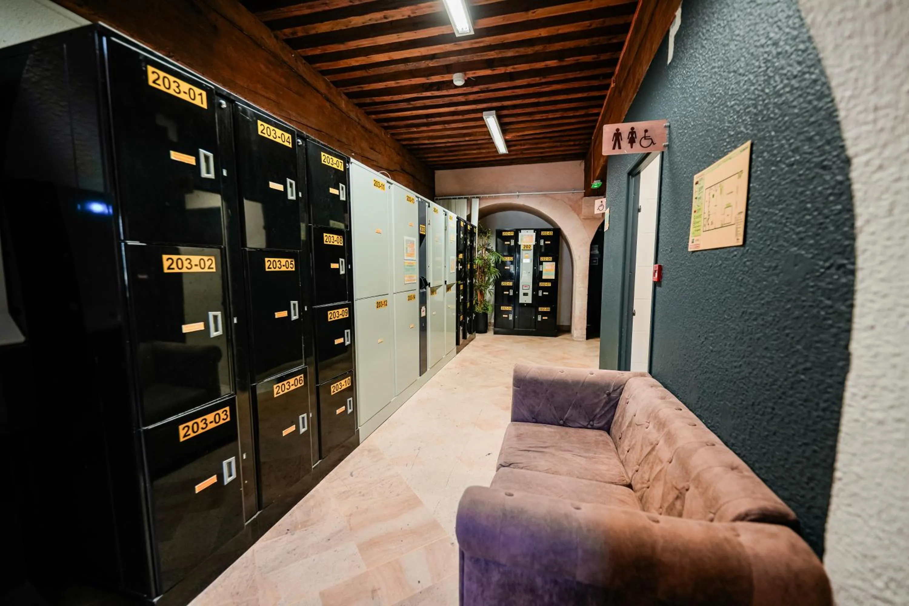 locker in ibis budget Marseille Vieux Port