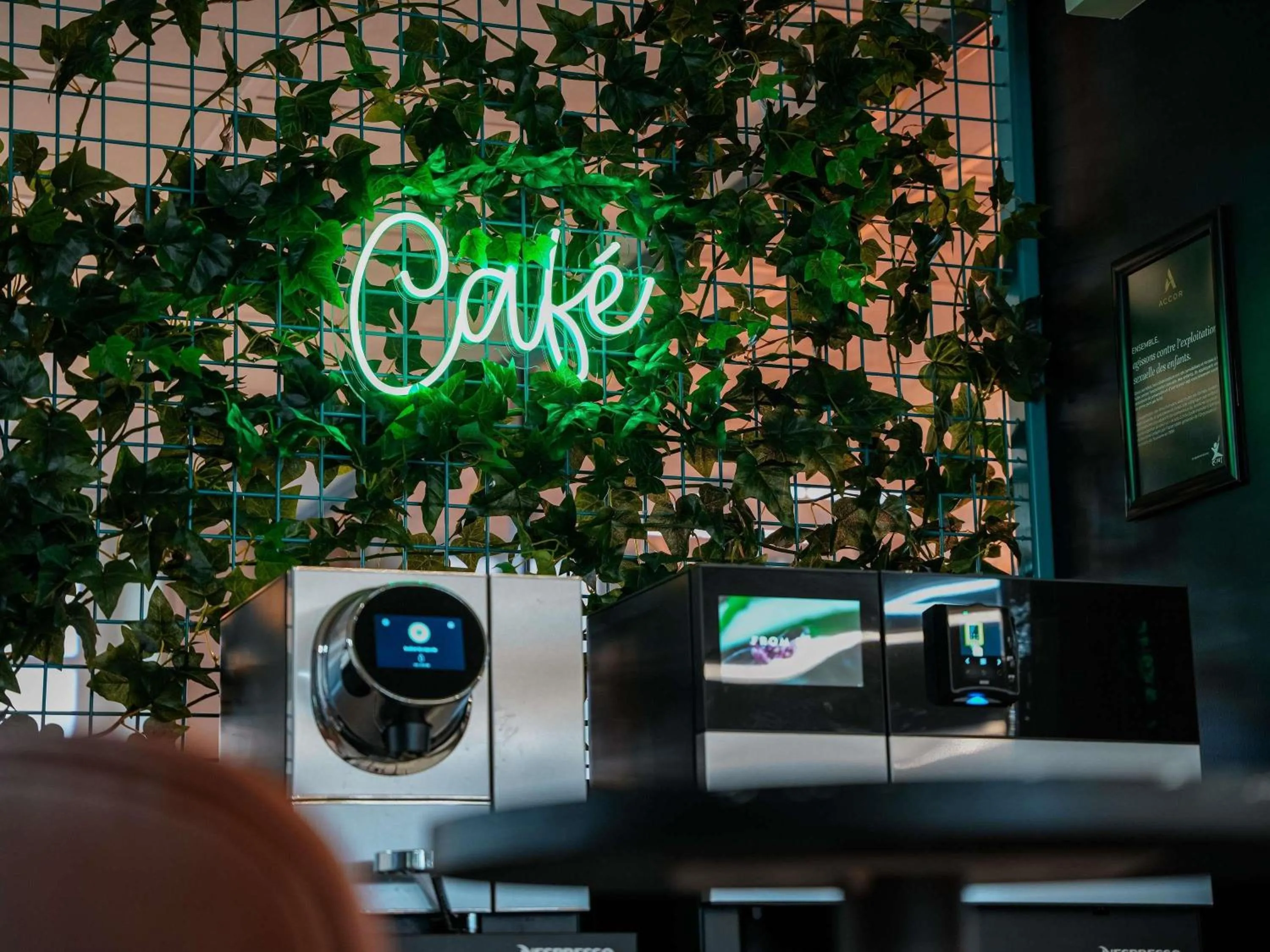 Property building in ibis budget Marseille Vieux Port