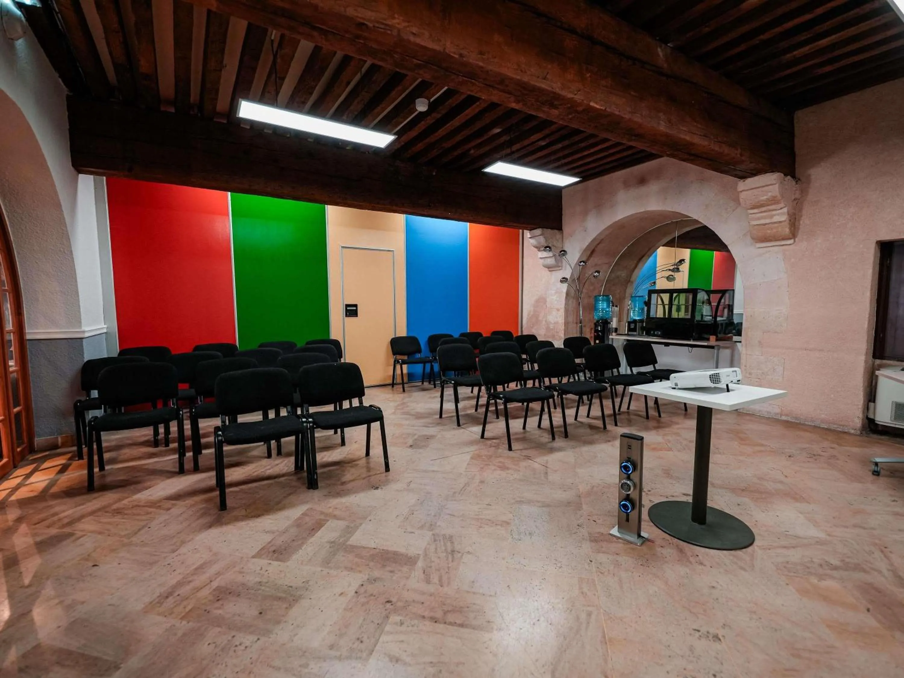 Meeting/conference room in ibis budget Marseille Vieux Port
