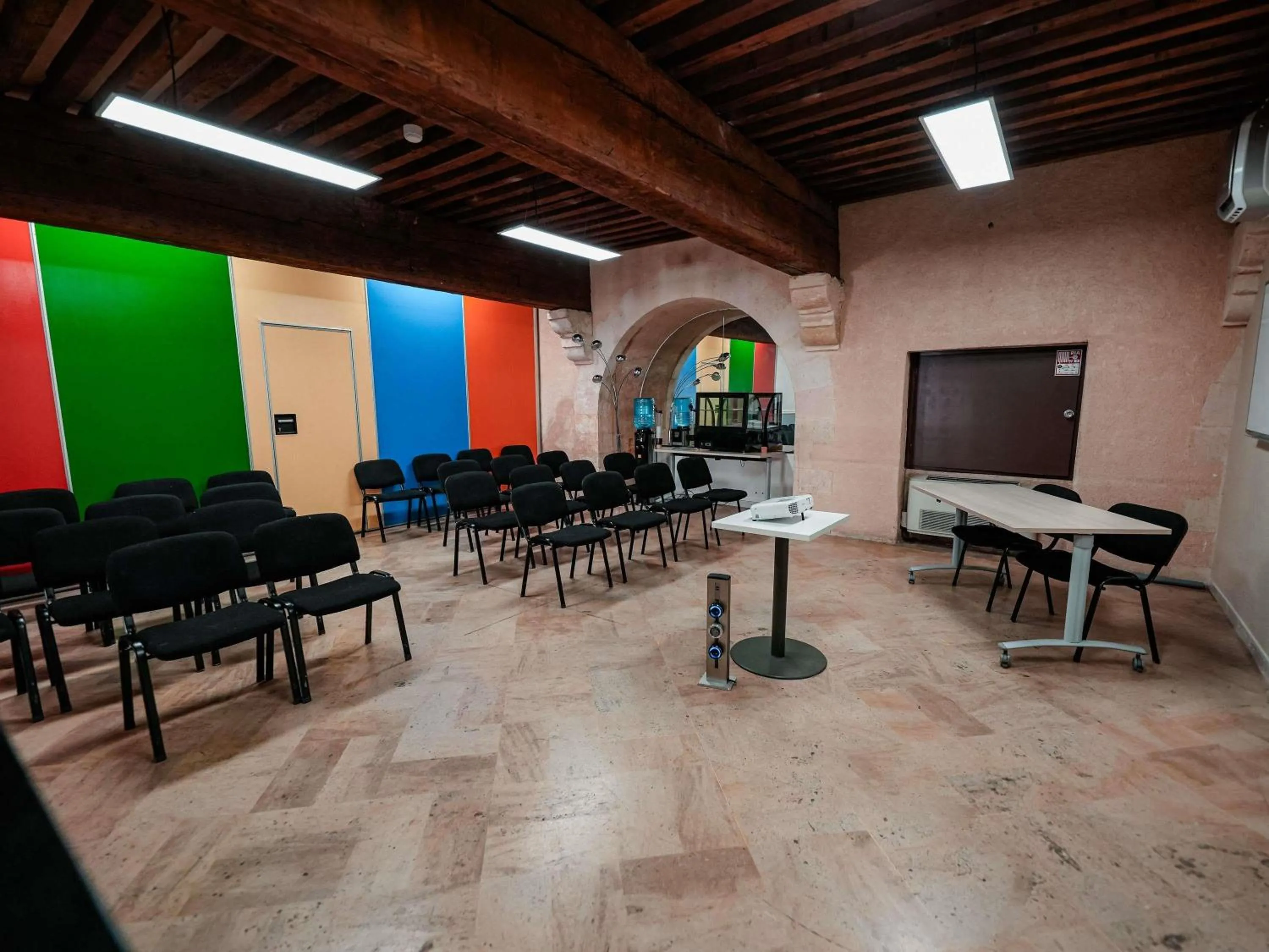 Meeting/conference room in ibis budget Marseille Vieux Port