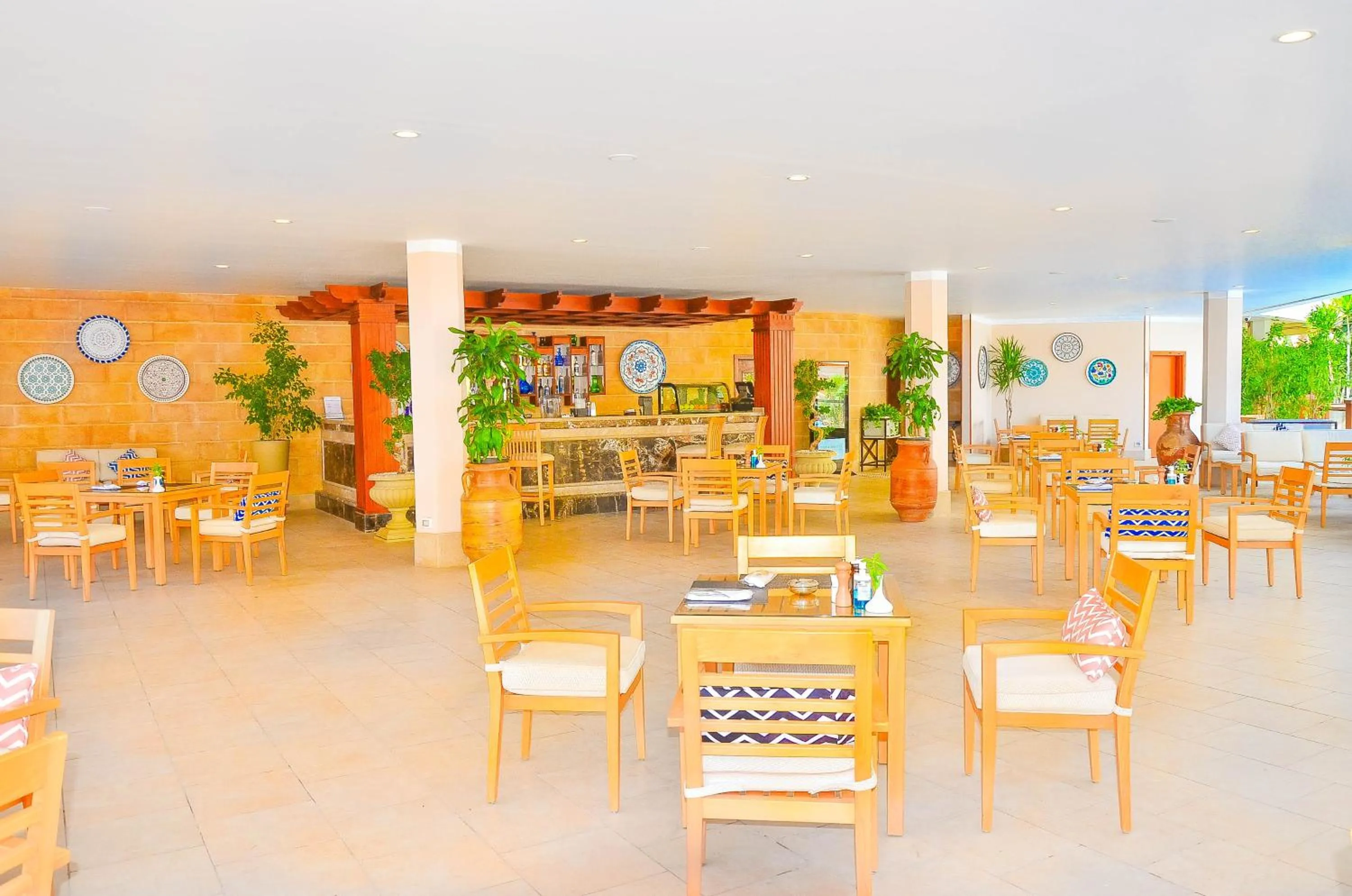 Restaurant/places to eat in Steigenberger Hotel & Nelson Village, Taba