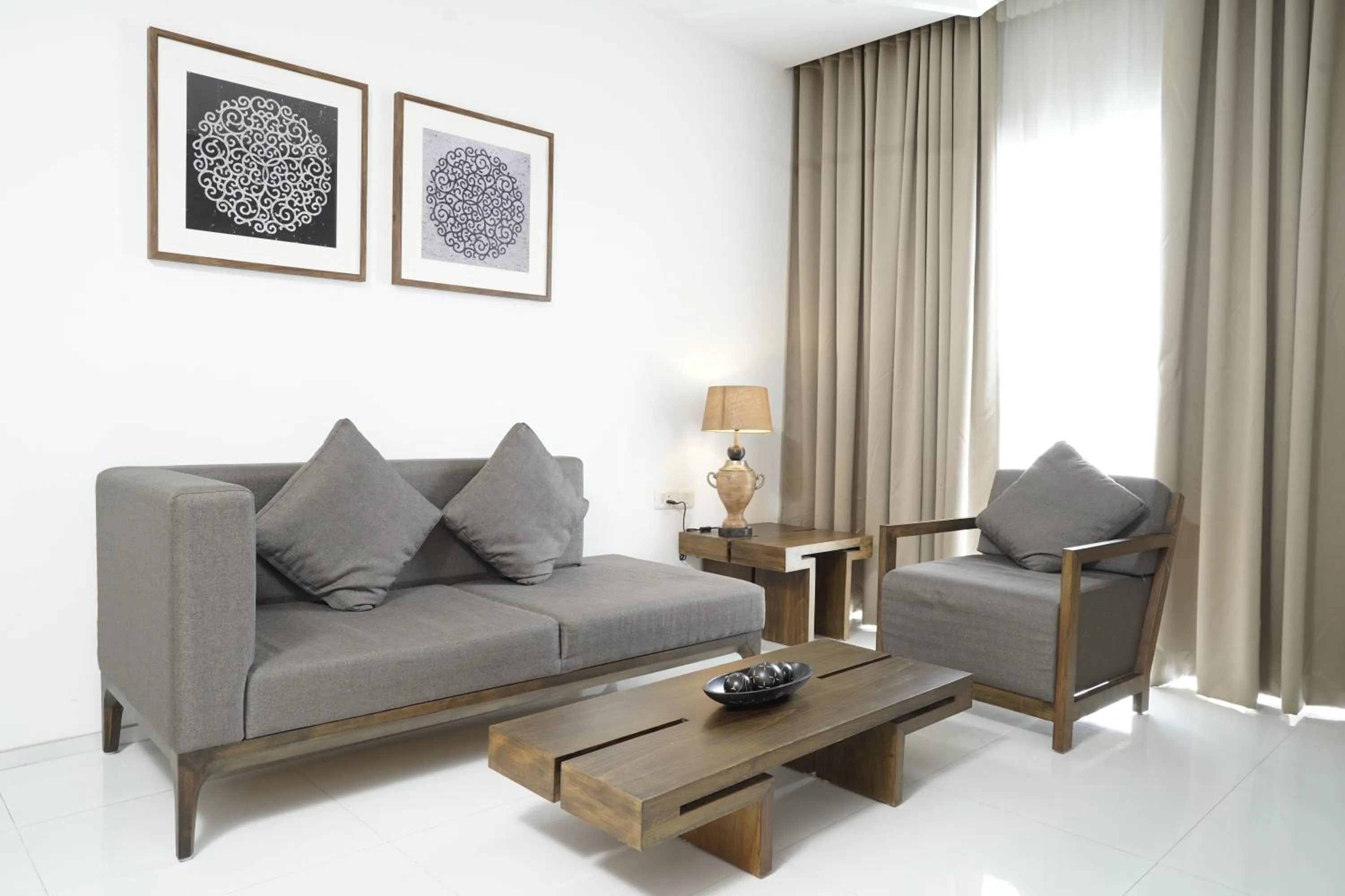 Kent Baywatch Suites