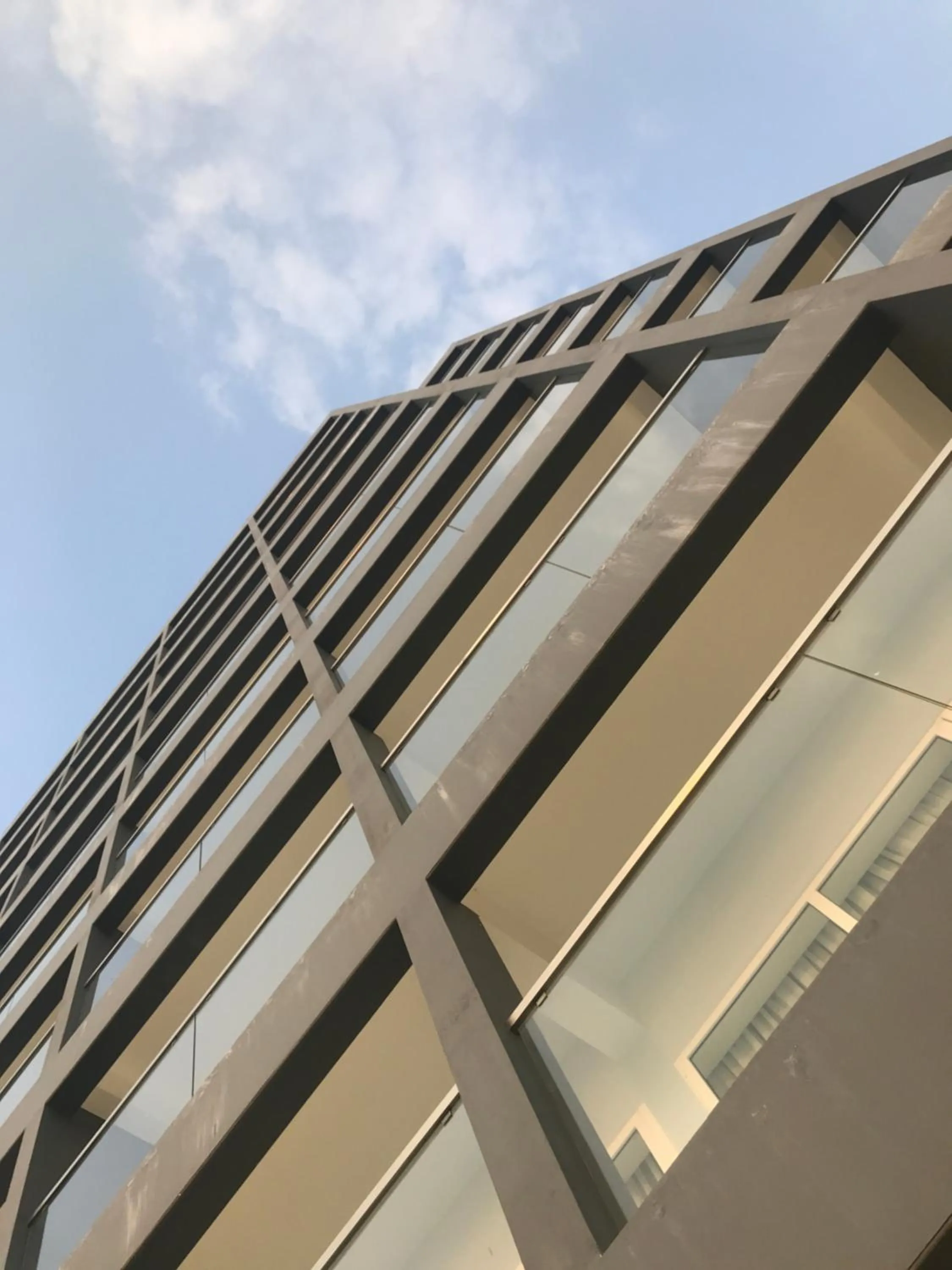 Property building in Kent Baywatch Suites