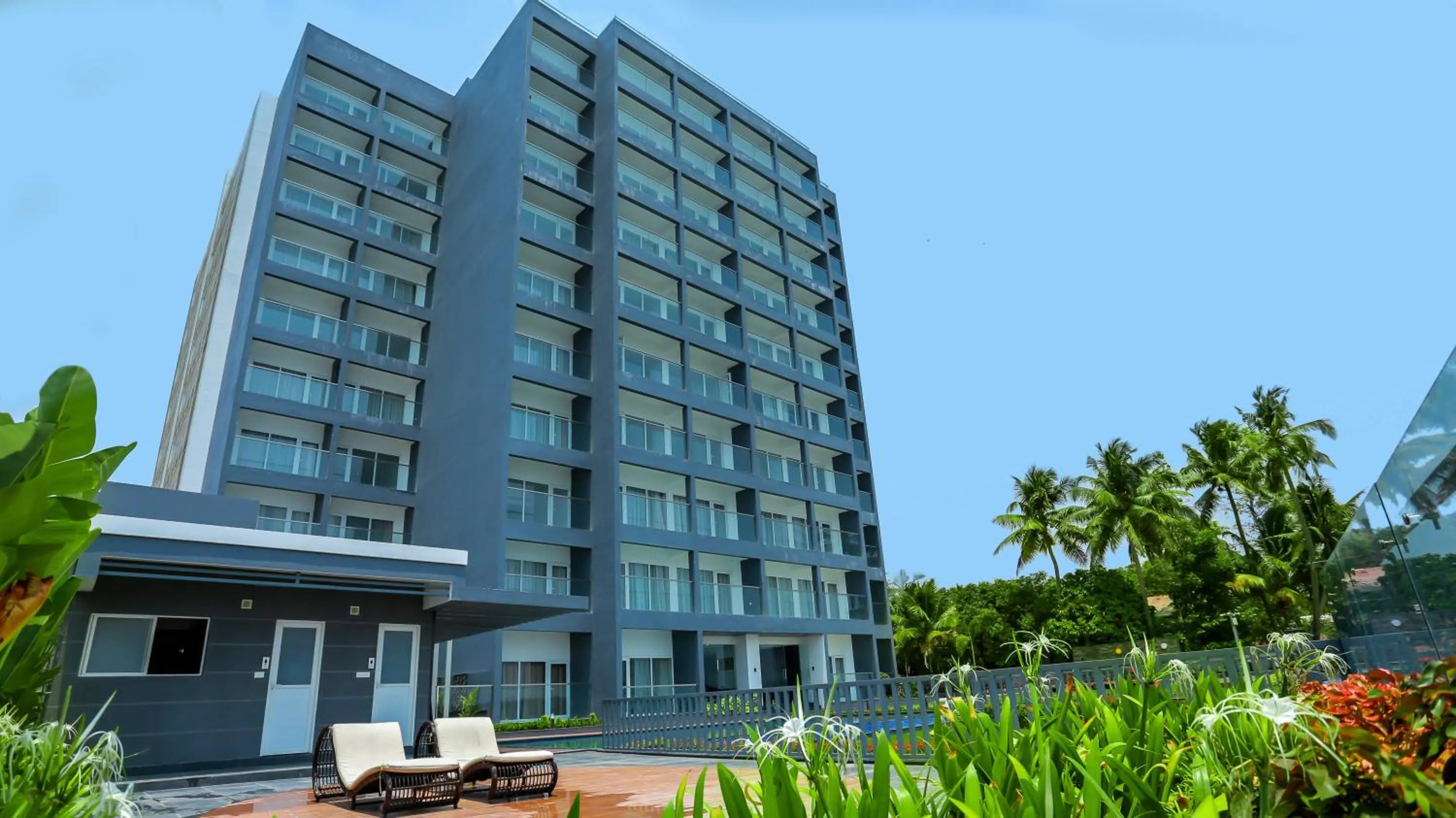 Property building in Kent Baywatch Suites