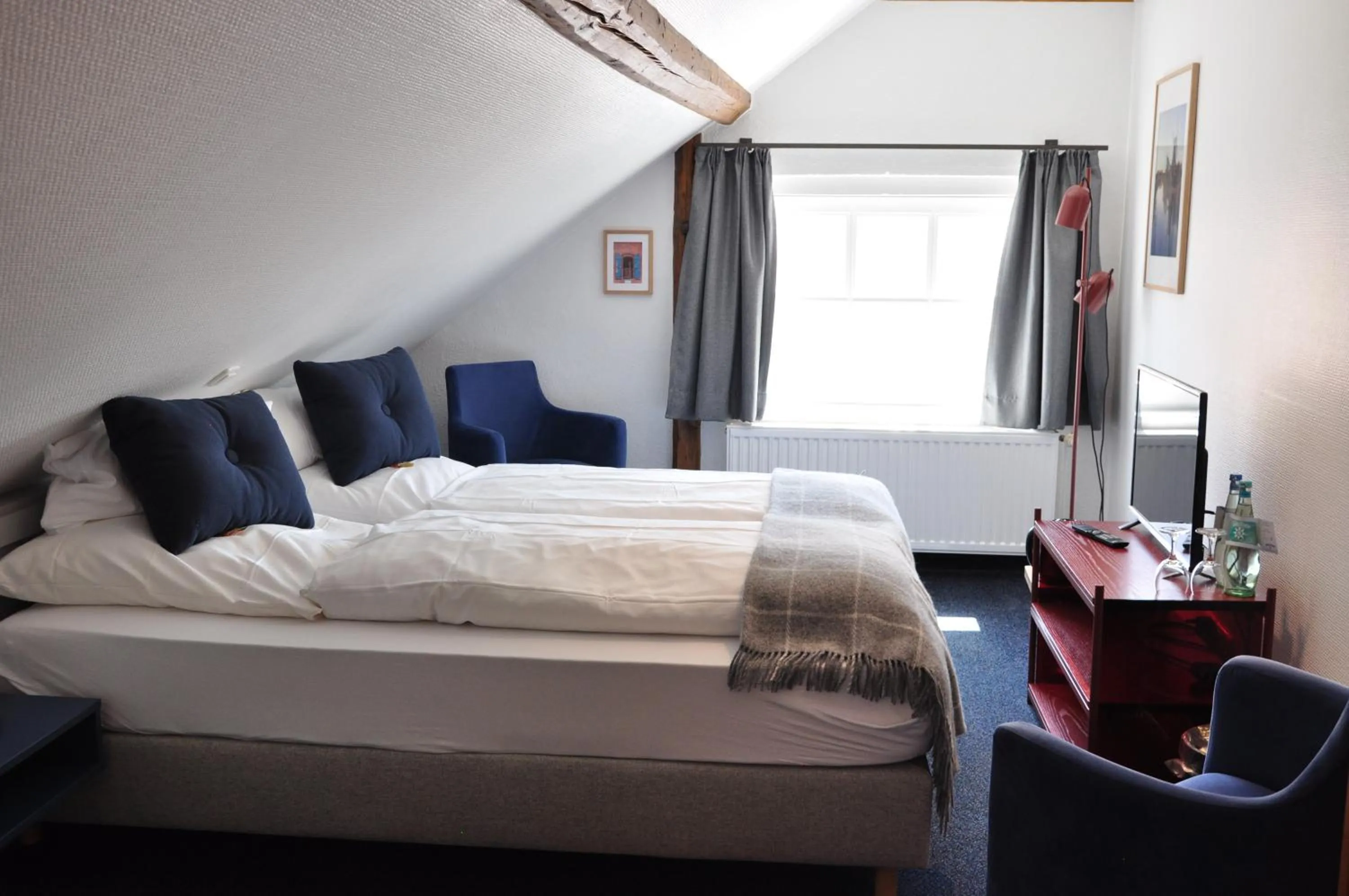 Bed in Hohes Haus