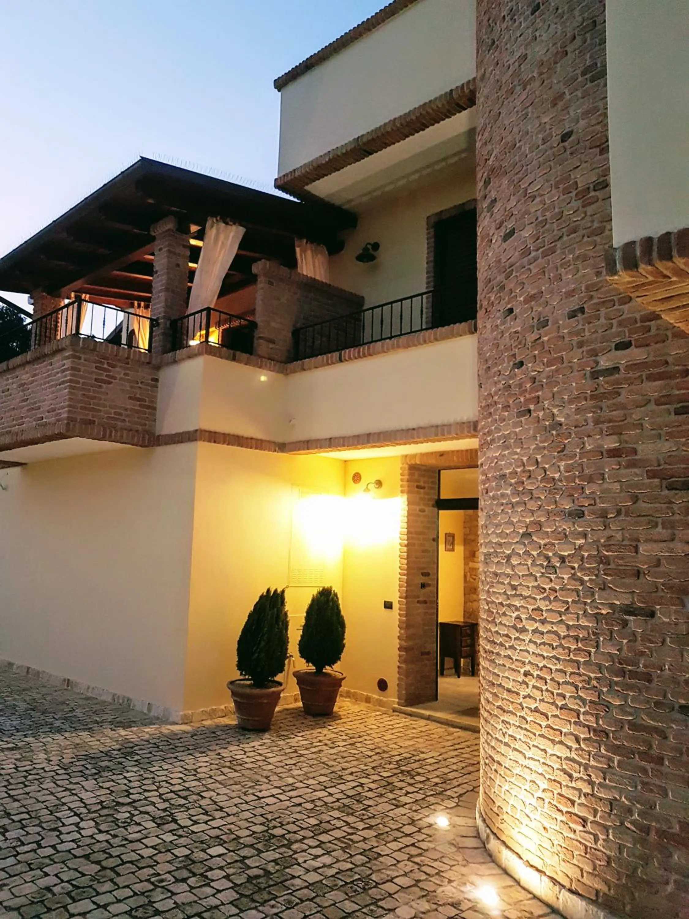 Property building in BORGO LUNA b&b