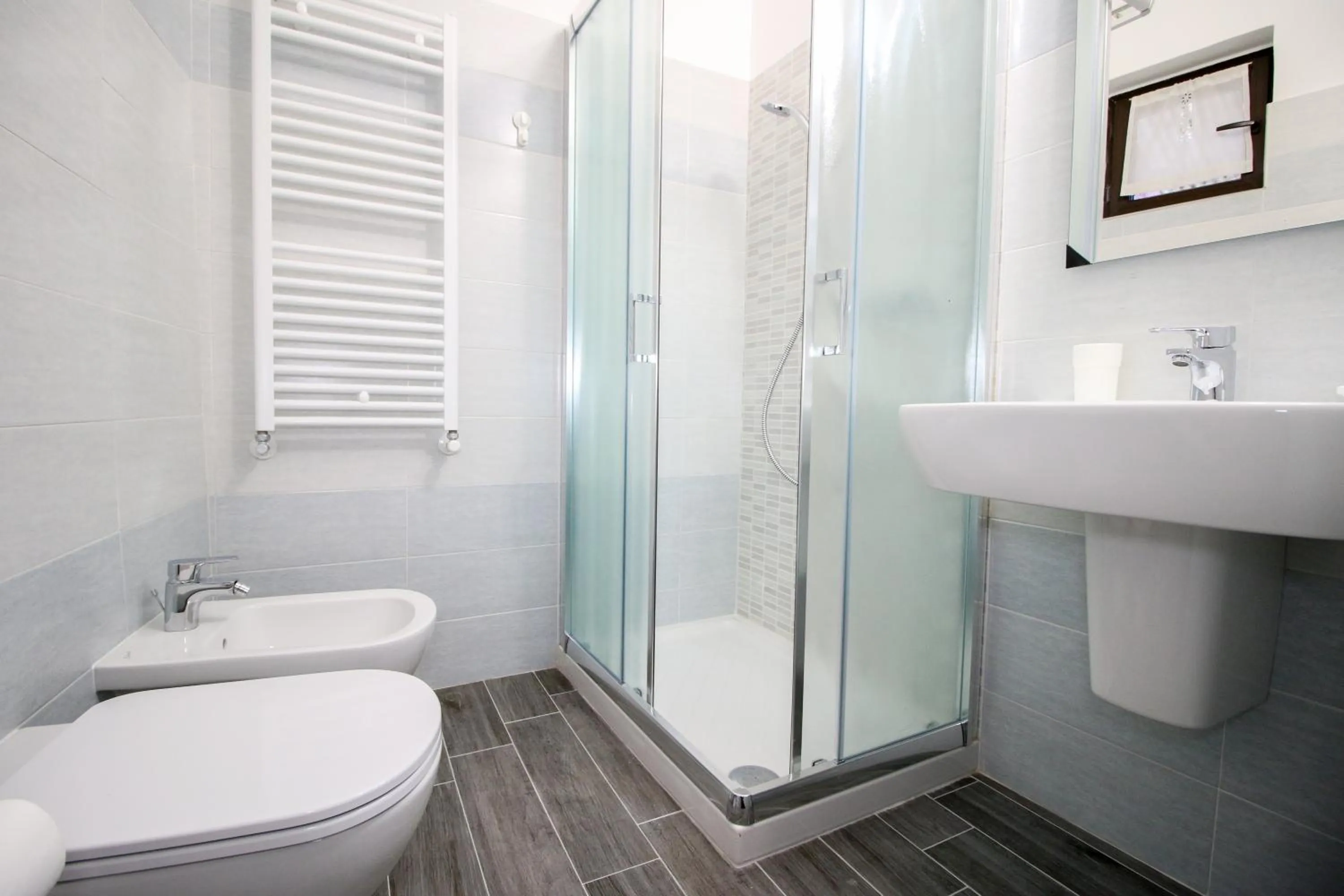 Bathroom in Là Drint Bed & Breakfast