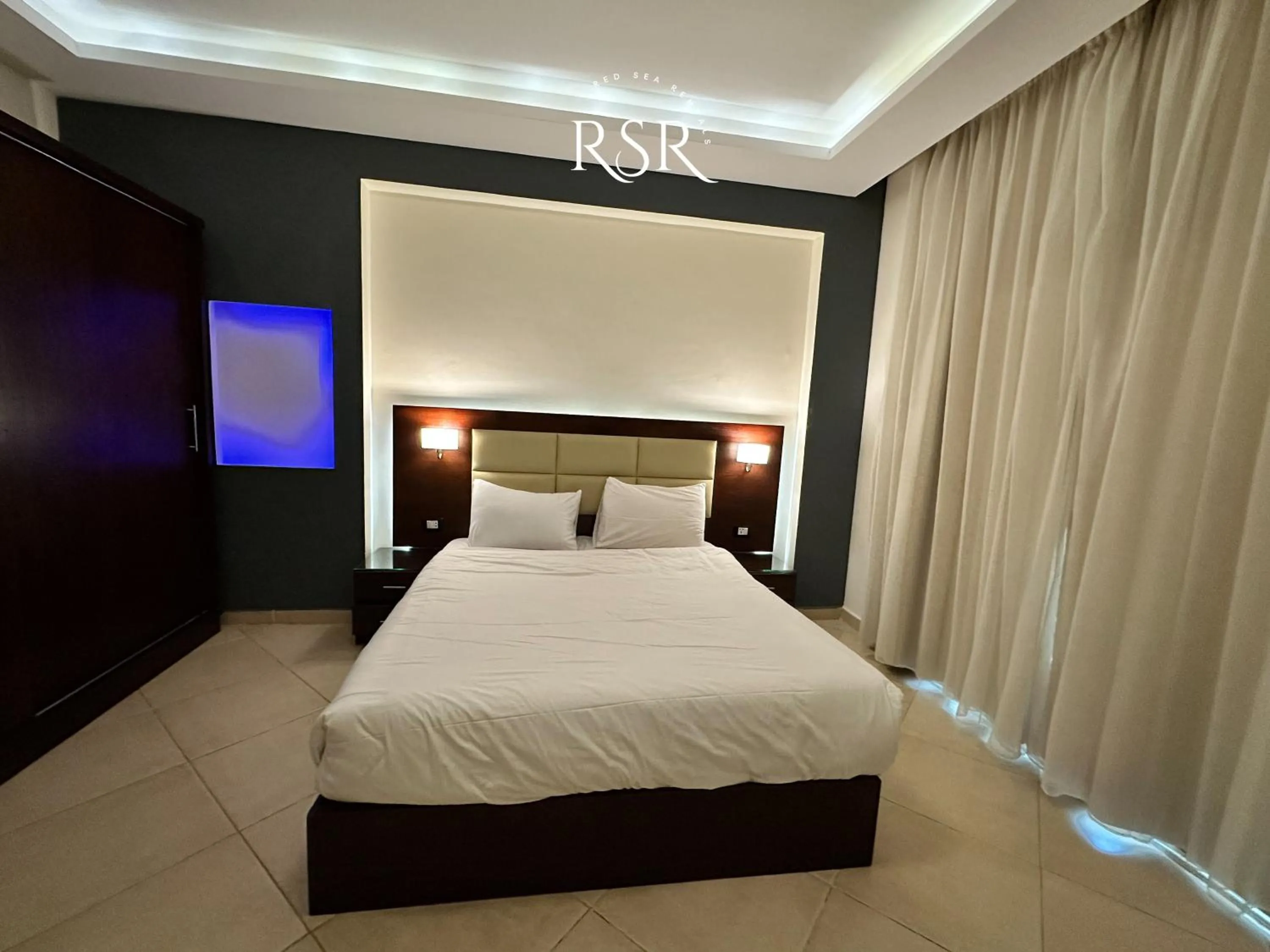 Bed in Elite Suites Hurghada