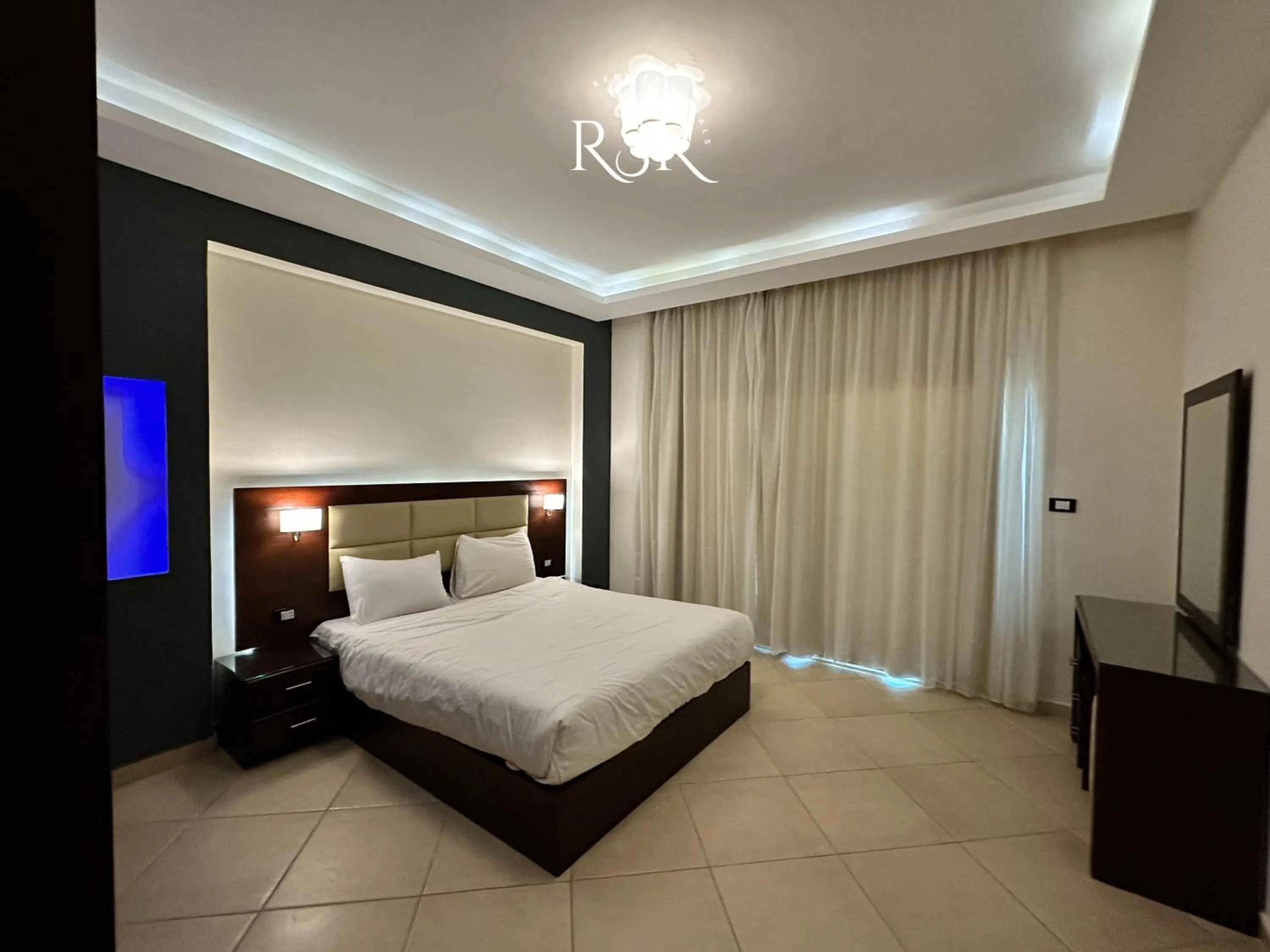 Bed in Elite Suites Hurghada