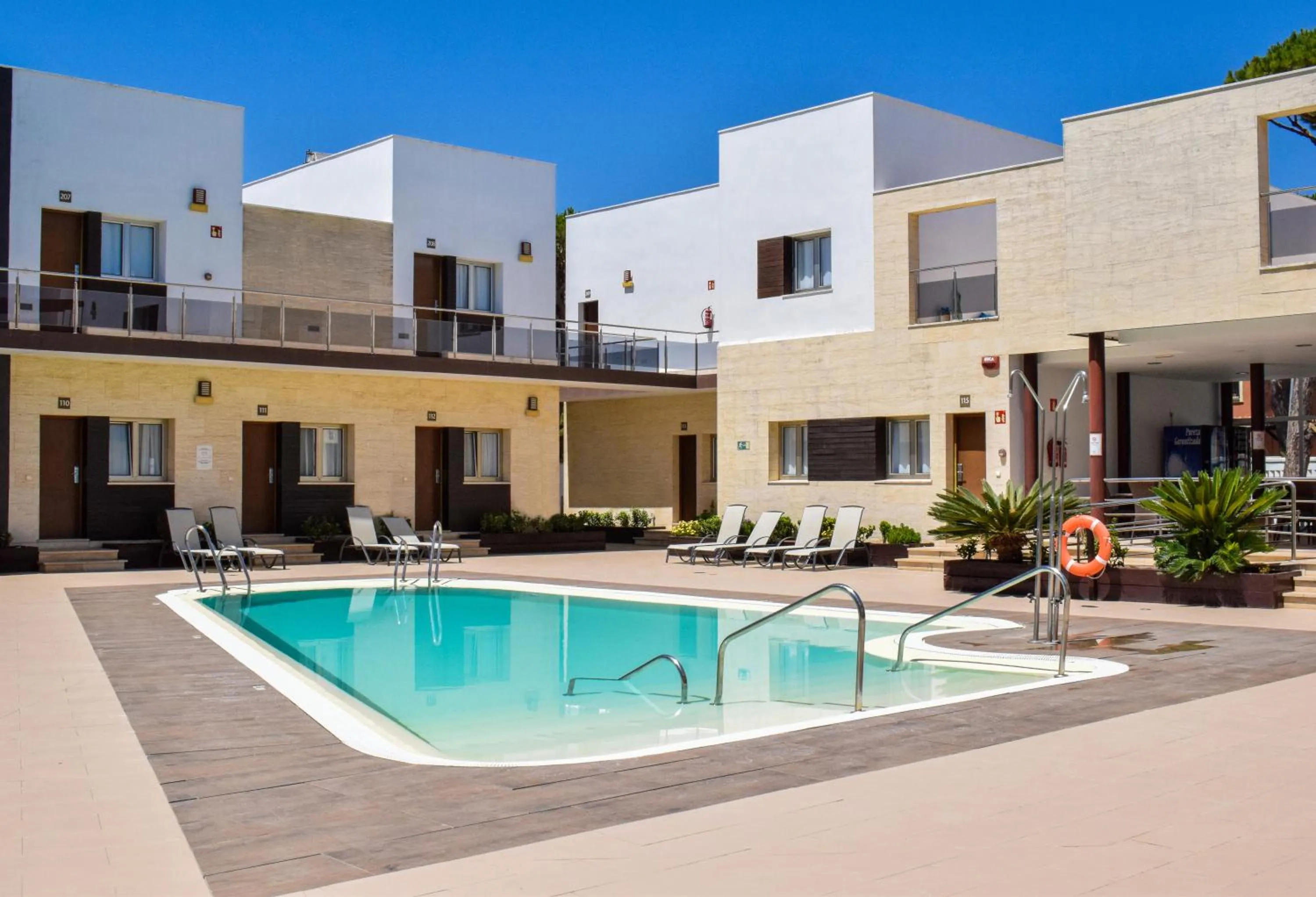 Property building in Aparthotel Novo Sancti Petri