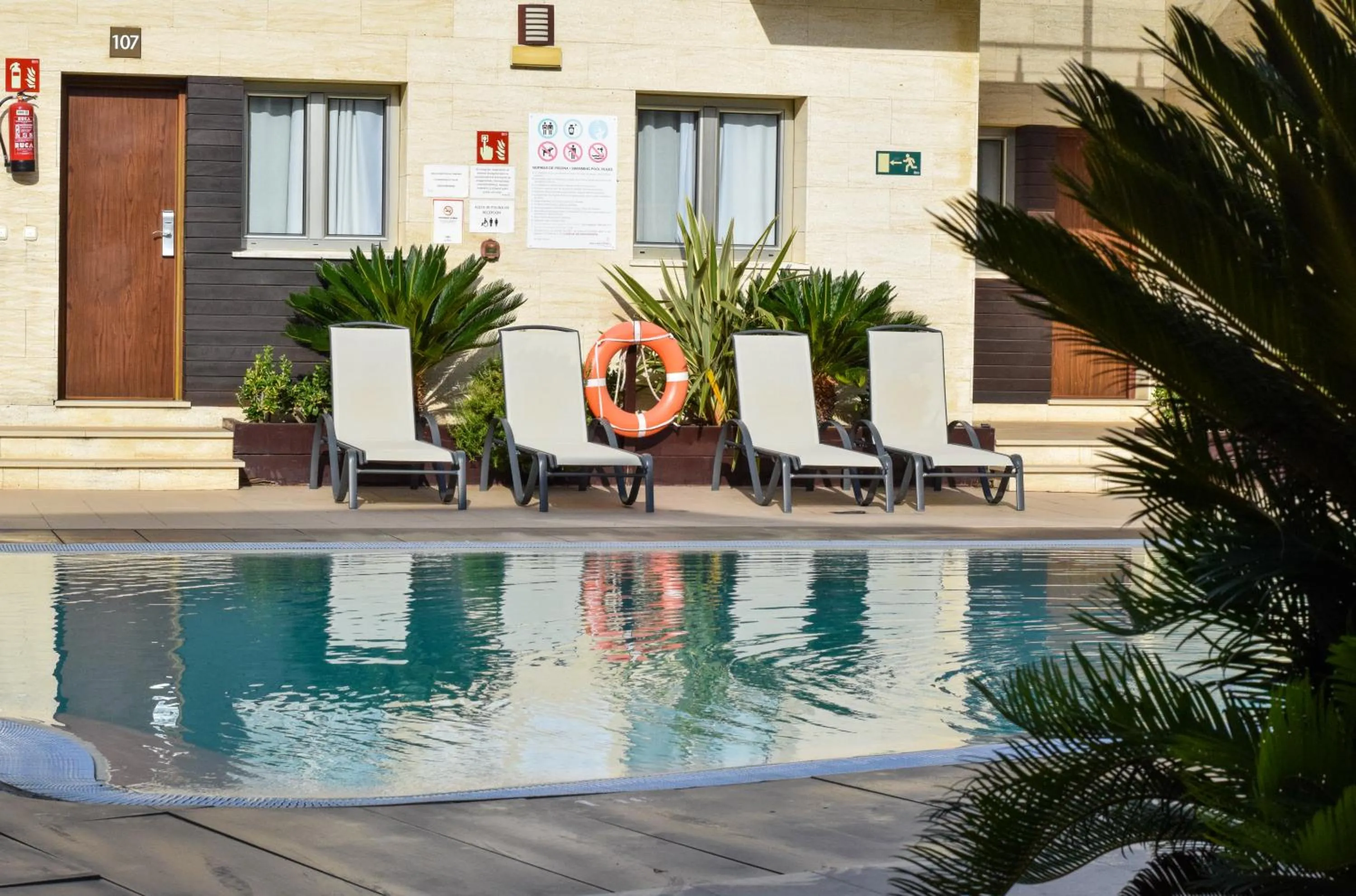 Swimming pool in Aparthotel Novo Sancti Petri