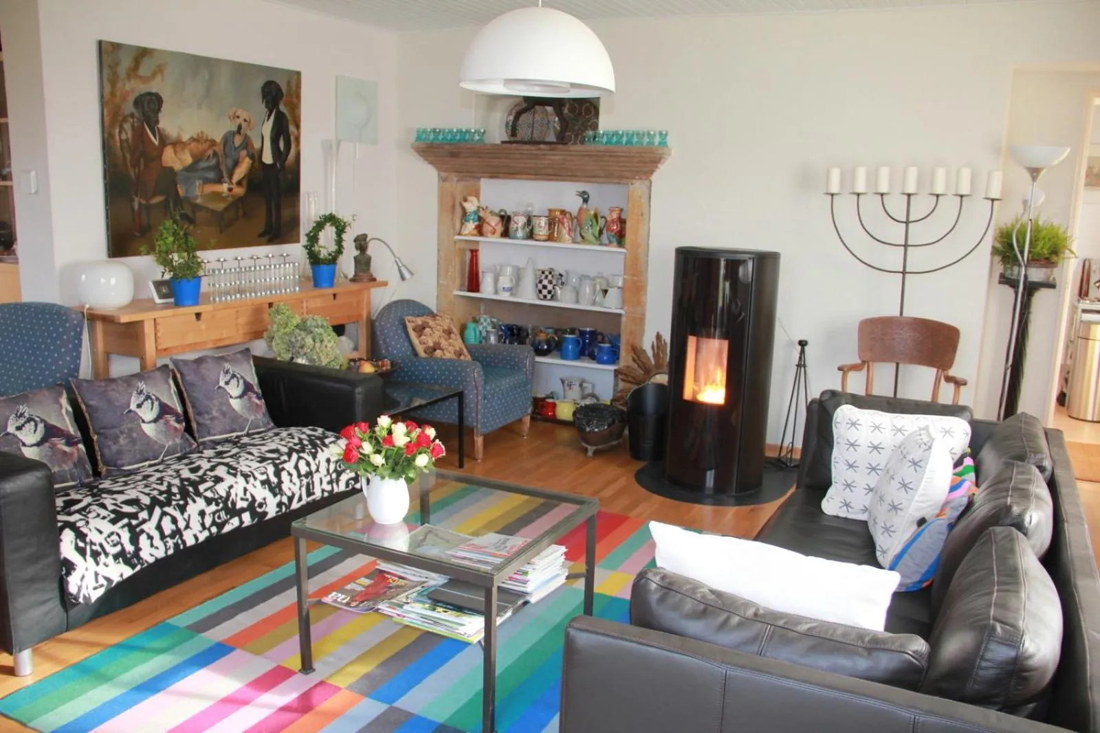 Communal lounge/ TV room in La Mésange bleue