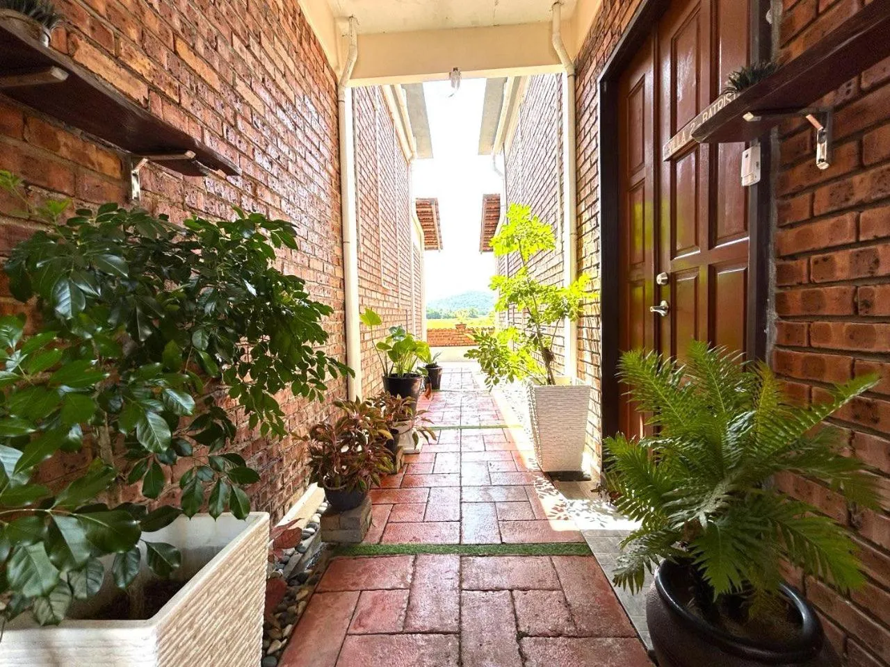 Day in Adagaya Villa - Villa With Private Pool, Without Pool
