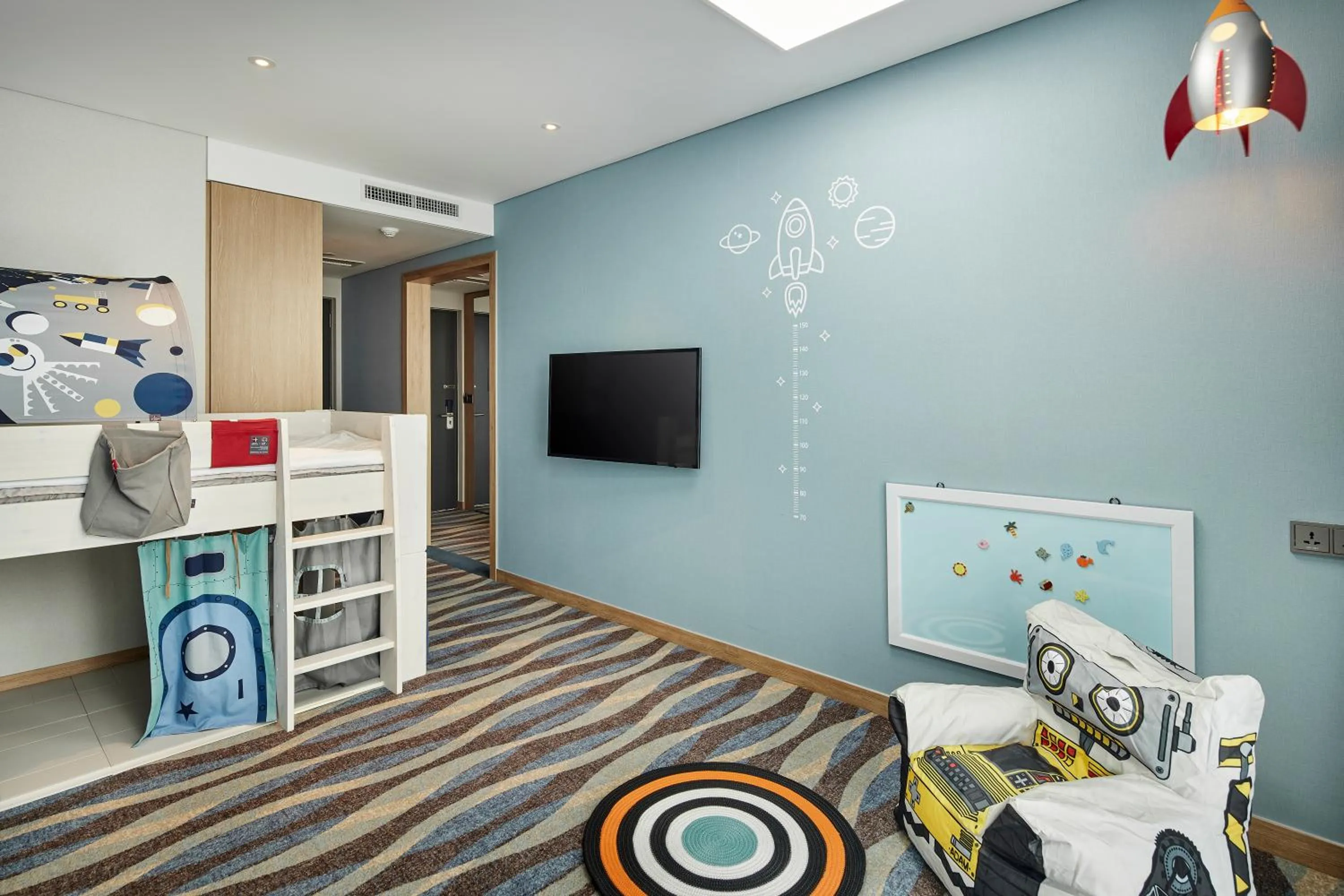 Area and facilities in Ramada Encore by Wyndham Gimpo Han River Hotel