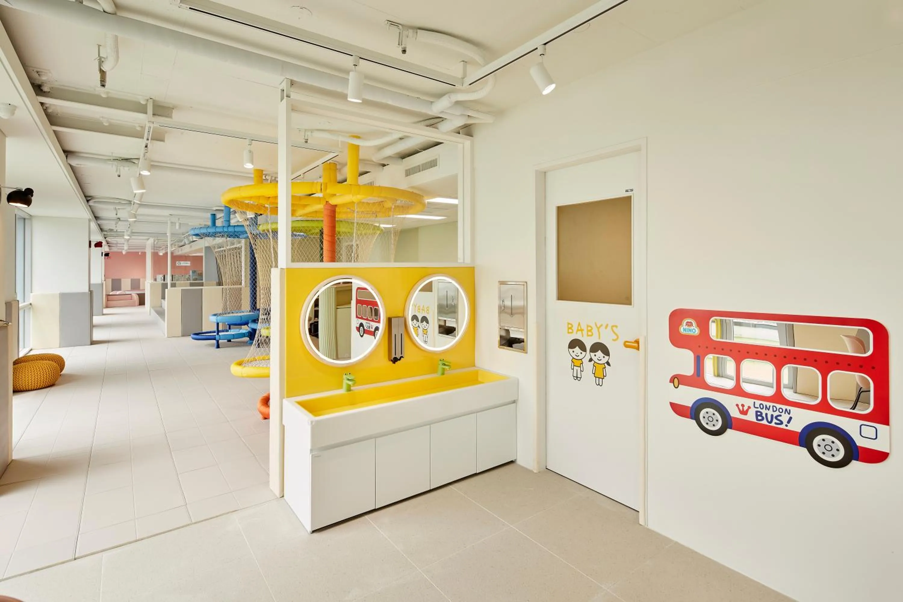 Area and facilities in Ramada Encore by Wyndham Gimpo Han River Hotel