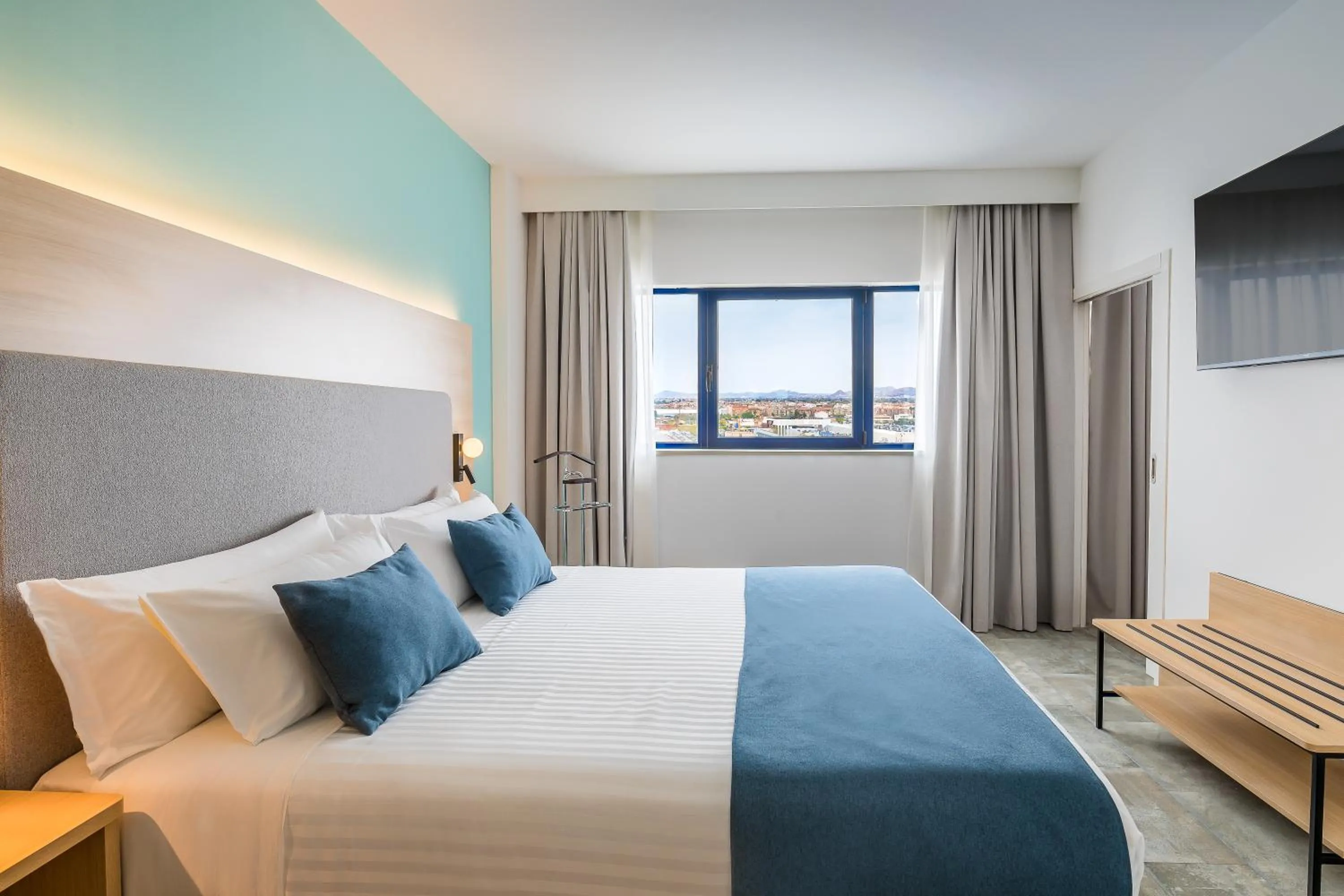 TV and multimedia, Bed in Occidental Murcia Agalia