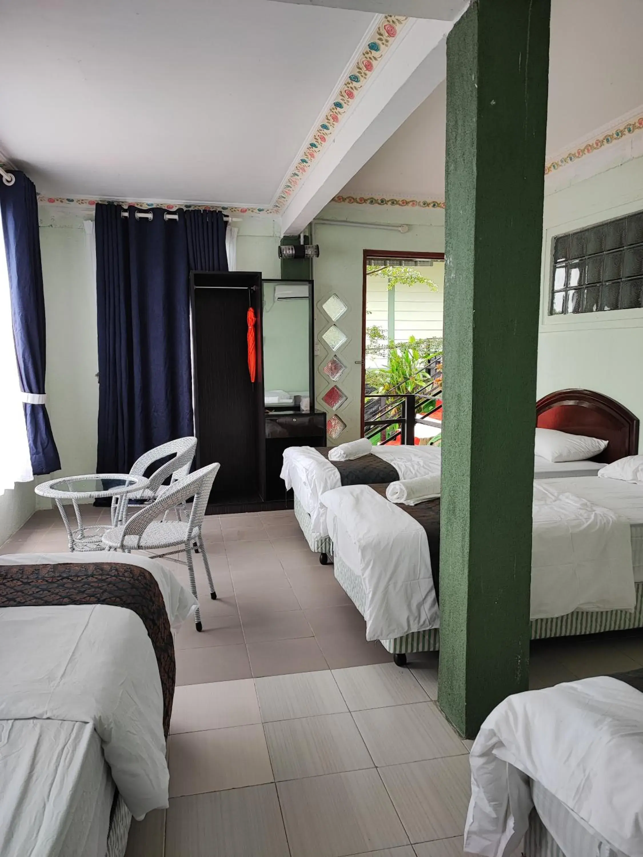 Triple Room in Perhentian Chomel Chalet Triple Room in Perhentian Chomel Chalet