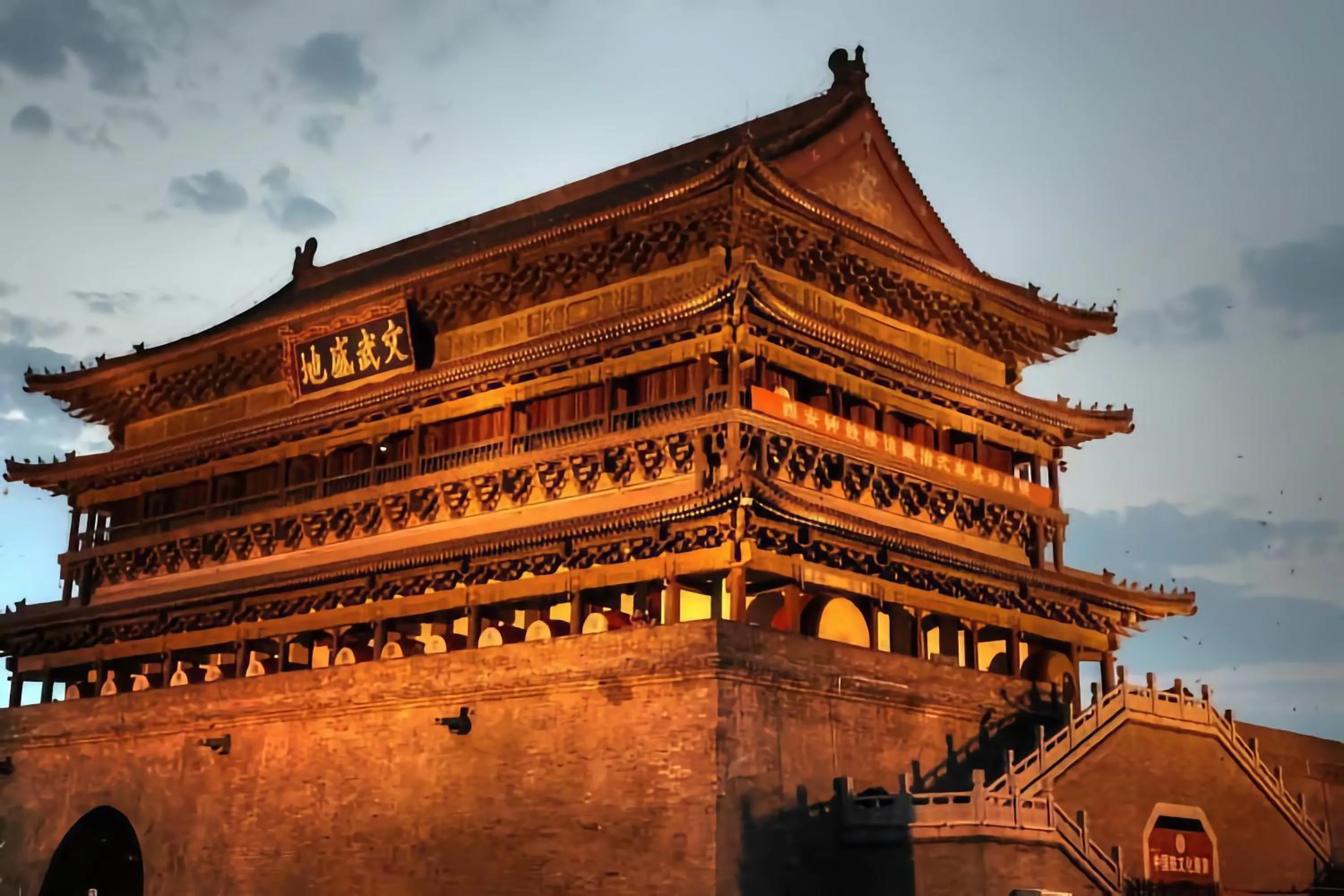 HeSu Hidden Art Hotel & Suites -Near Xi'an Drum Tower and Yongning Gate -Free Laundry Luggage Storage -Kitty Café with Freshly Ground Coffee -24H Front Desk -English Service -Exclusive Subsidies for Dumpling Banquet & Show