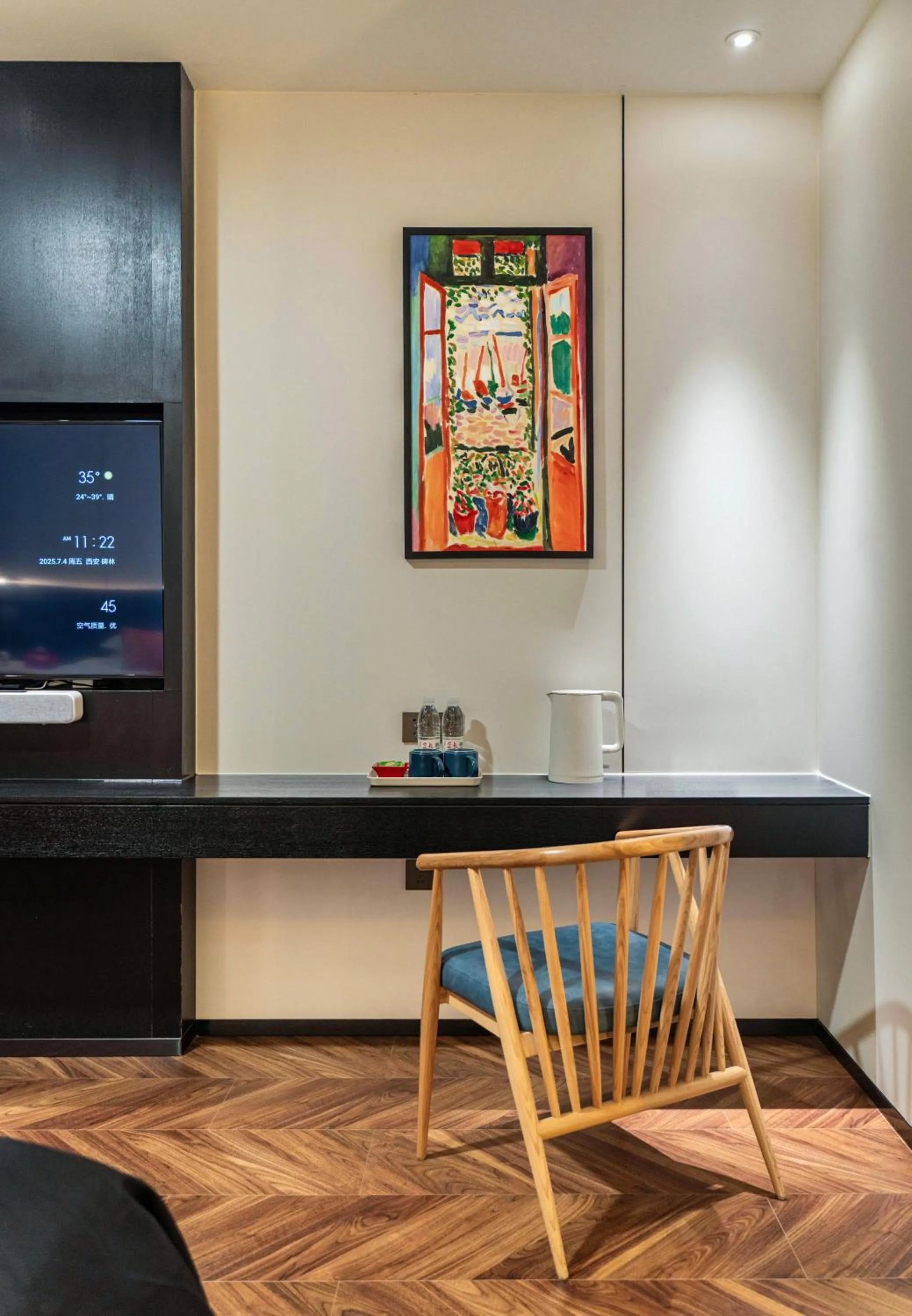 HeSu Hidden Art Hotel & Suites -Near Xi'an Drum Tower and Yongning Gate -Free Laundry Luggage Storage -Kitty Café with Freshly Ground Coffee -24H Front Desk -English Service -Exclusive Subsidies for Dumpling Banquet & Show