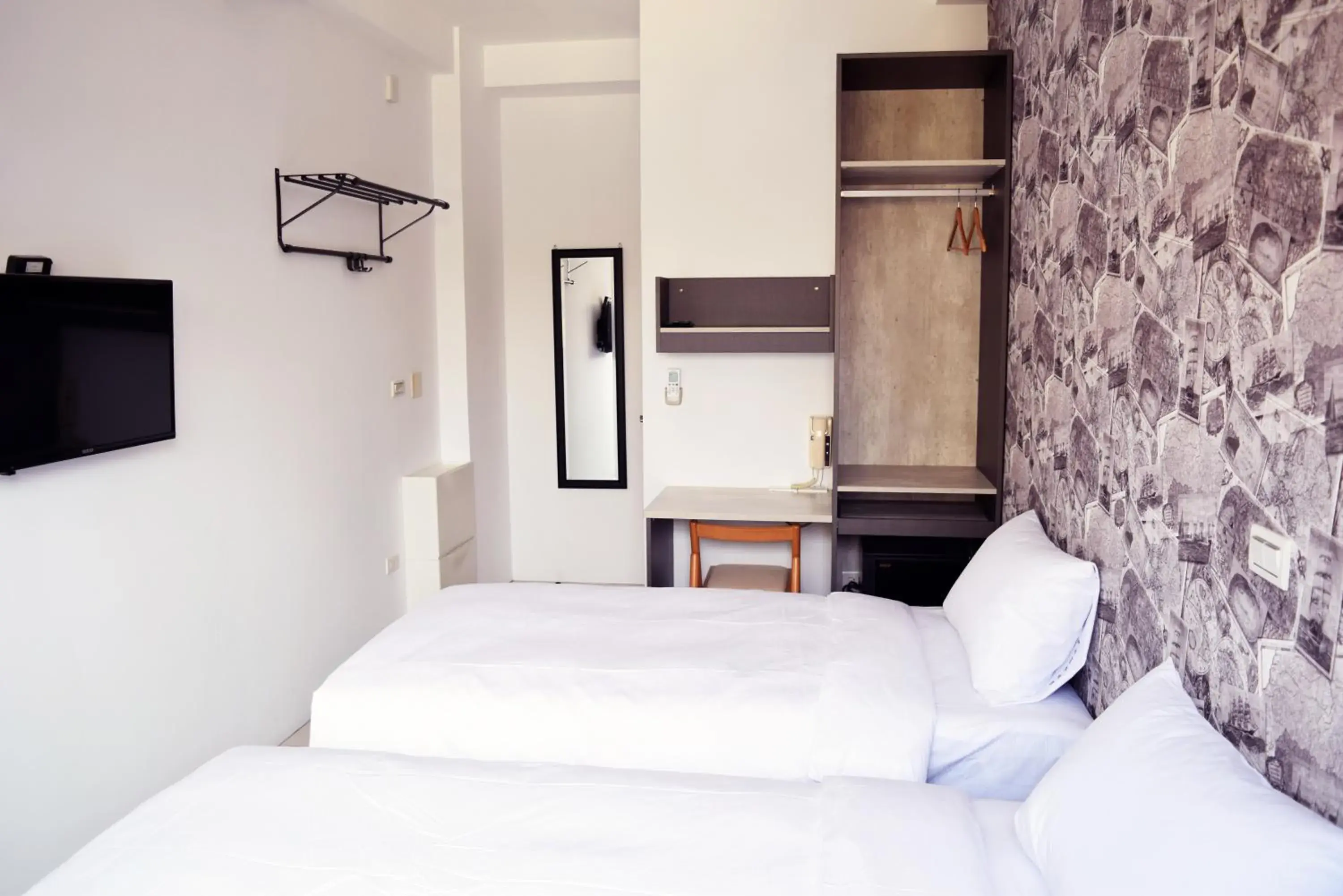 Bed in 108 House Inn Bed in 108 House Inn