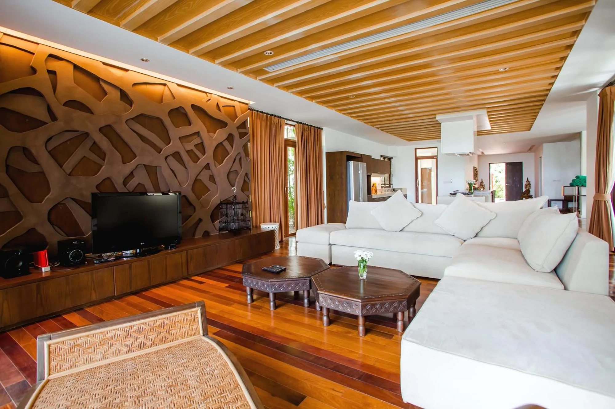 TV and multimedia in Amatapura Beach Villa 6