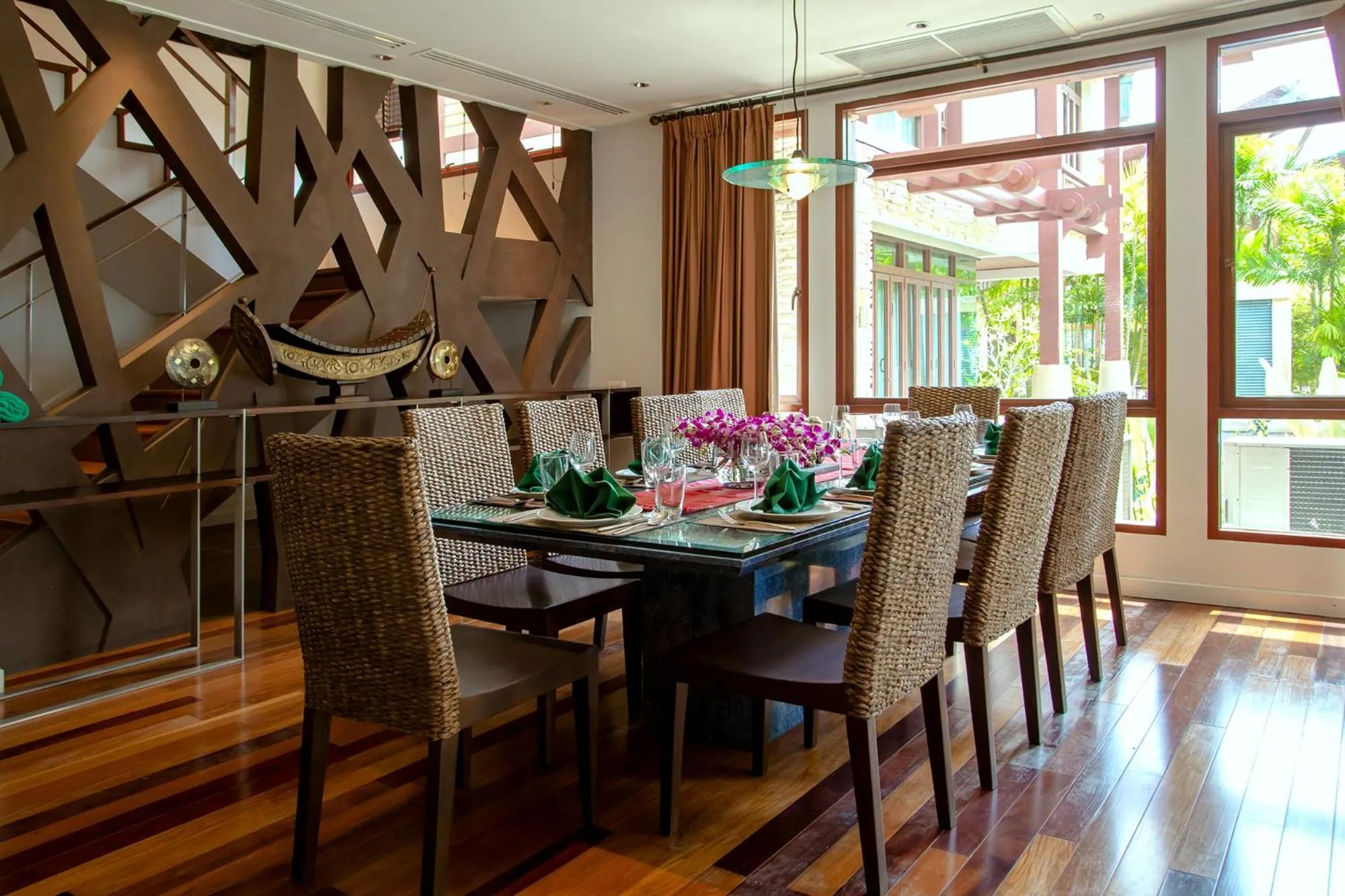 Dining area in Amatapura Beach Villa 6