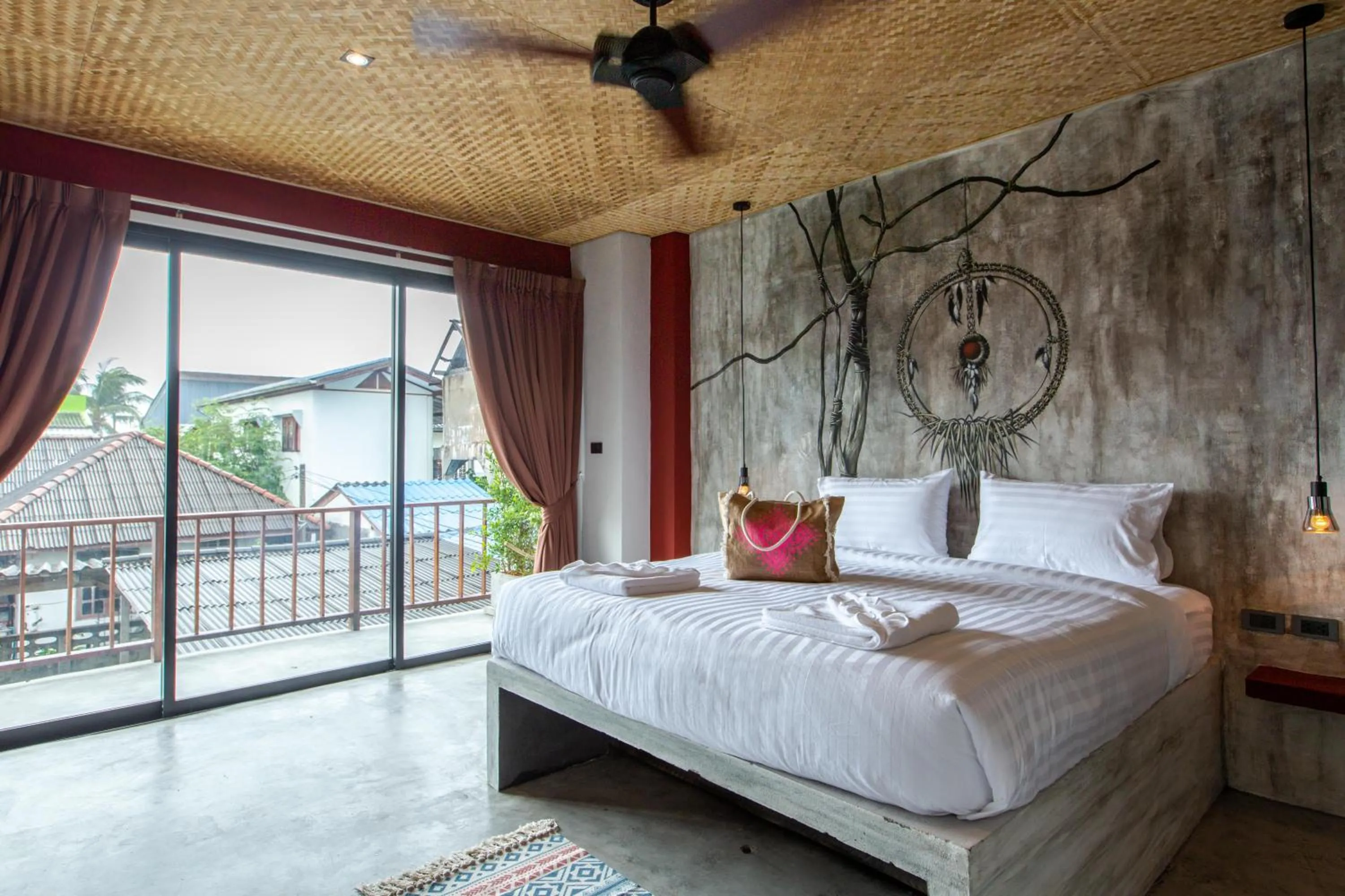 Bed in Dreamcatcher Boutique Hotel
