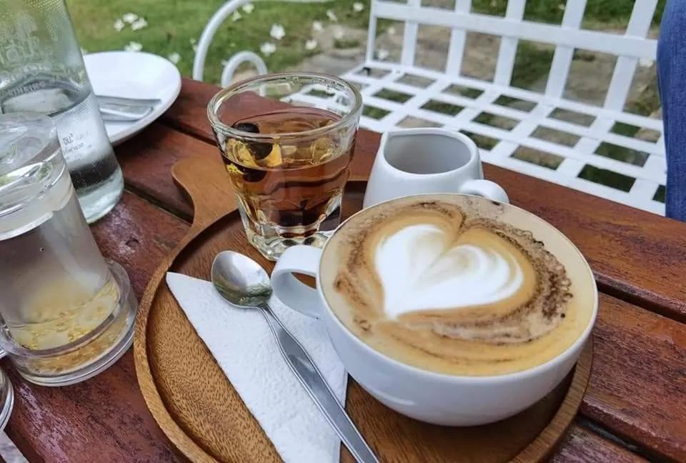 Je t'aime cafe & villa
