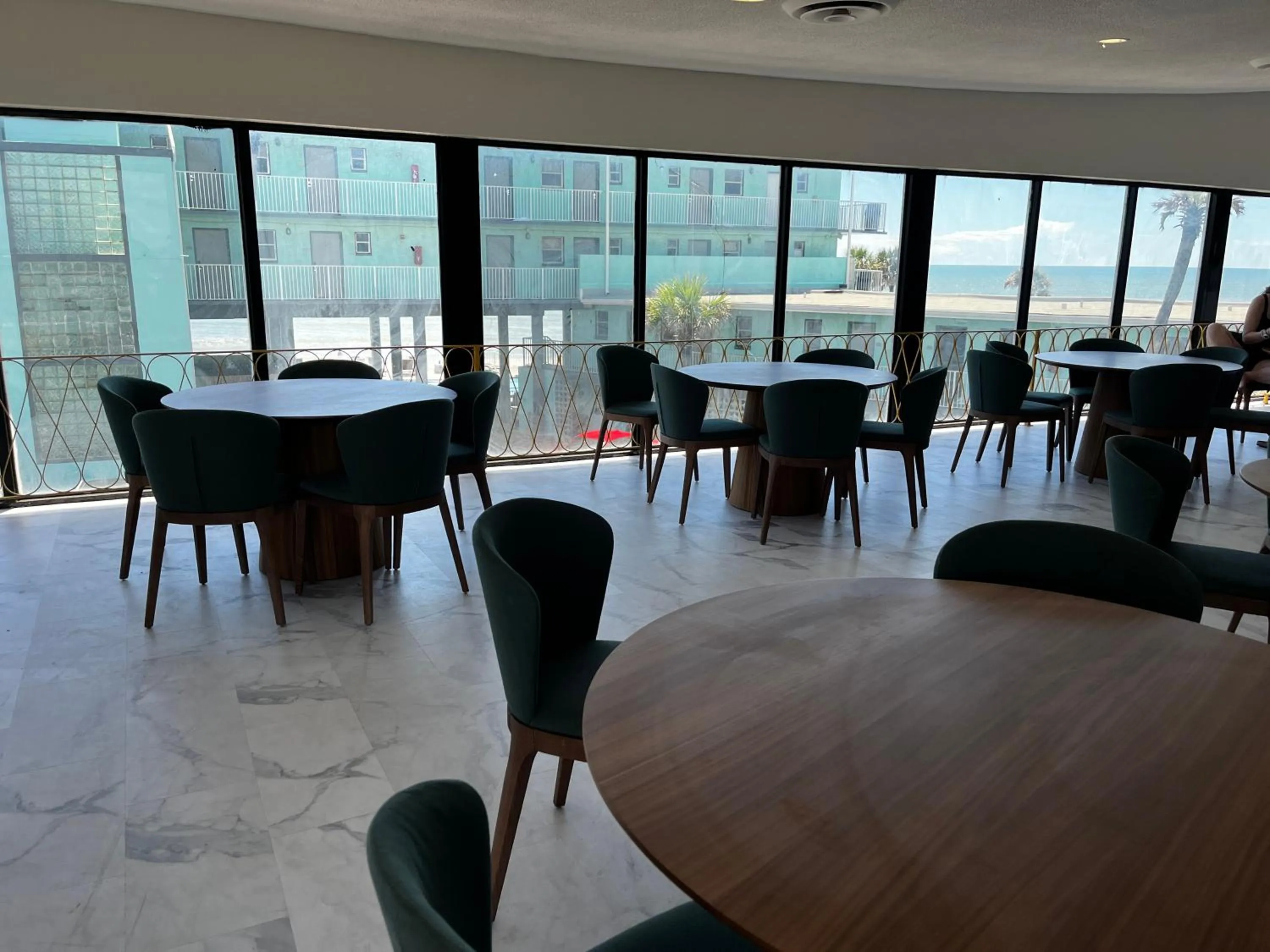 Breakfast in Makai Beach Lodge - NOT TAKING RESERVATIONS DUE TO HURRICANE DAMAGE Until Mid DEC