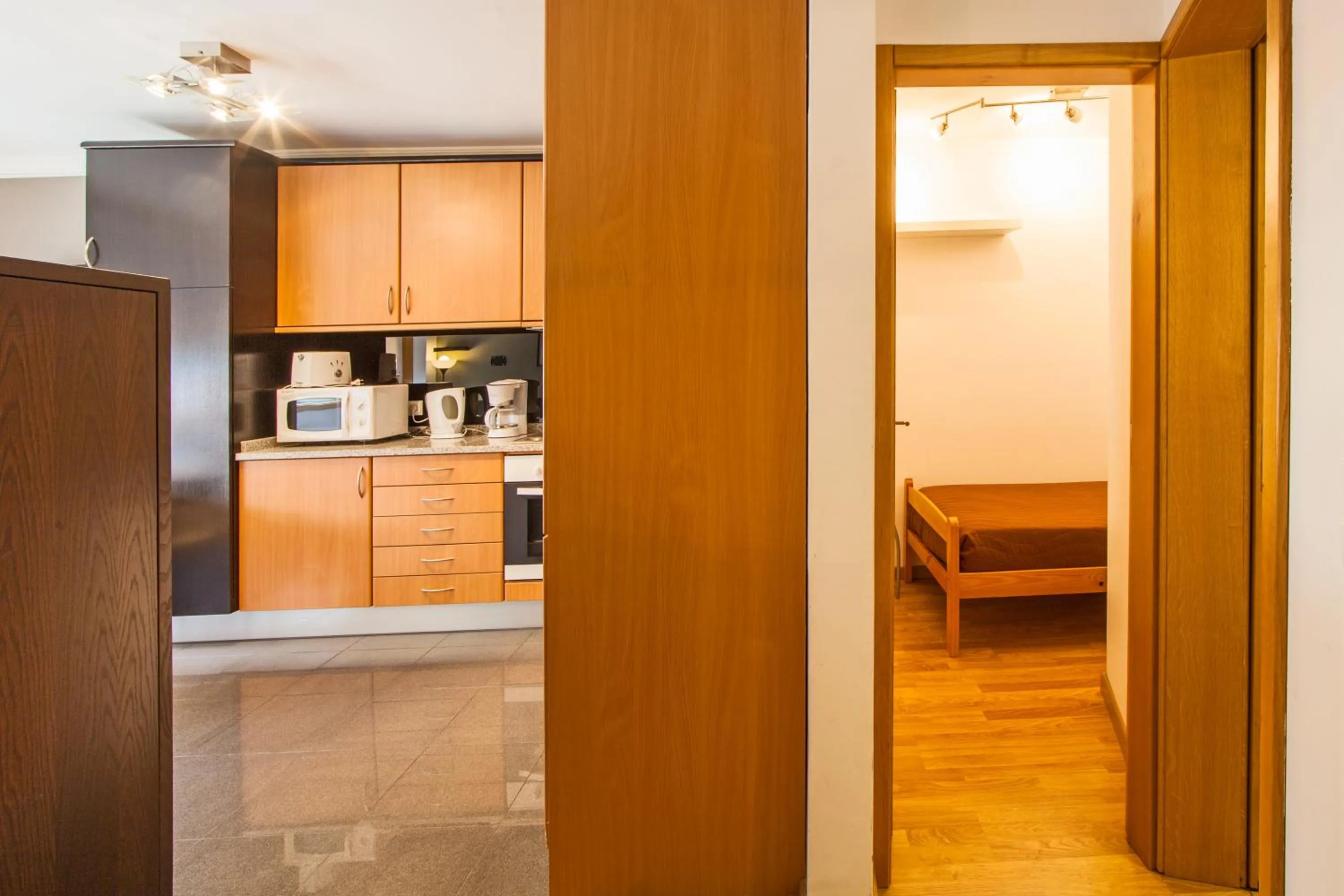 Coffee/tea facilities, Bed in Studios Porto Solar